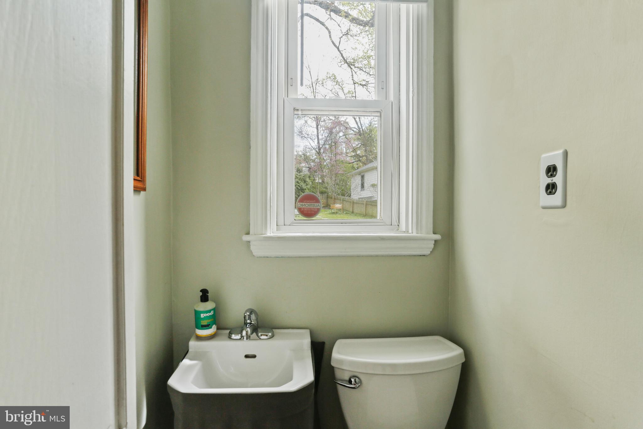 HUNTING RIDGE HISTORIC DISTRICT - Residential