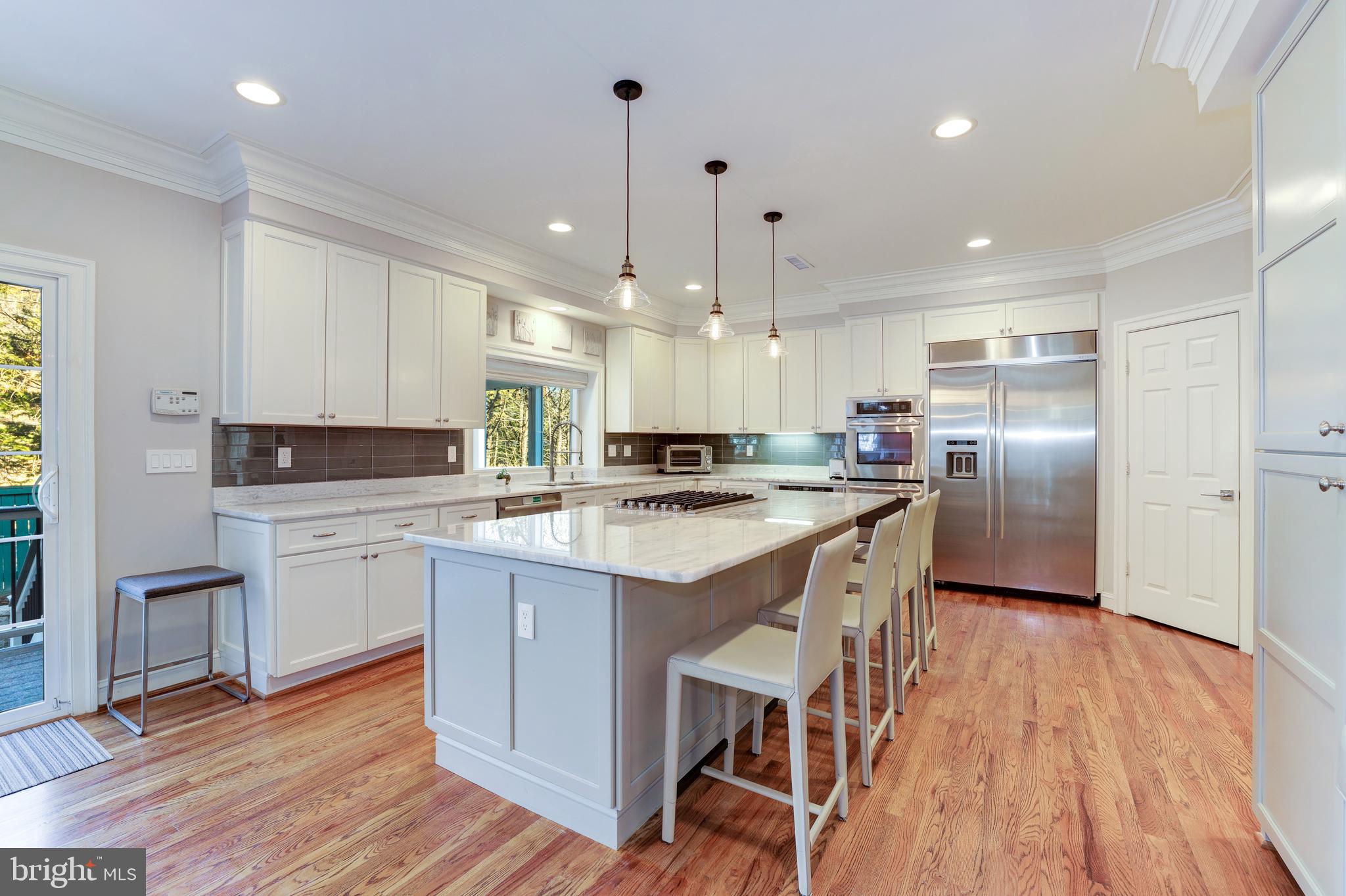 SMC MCLEAN - Residential