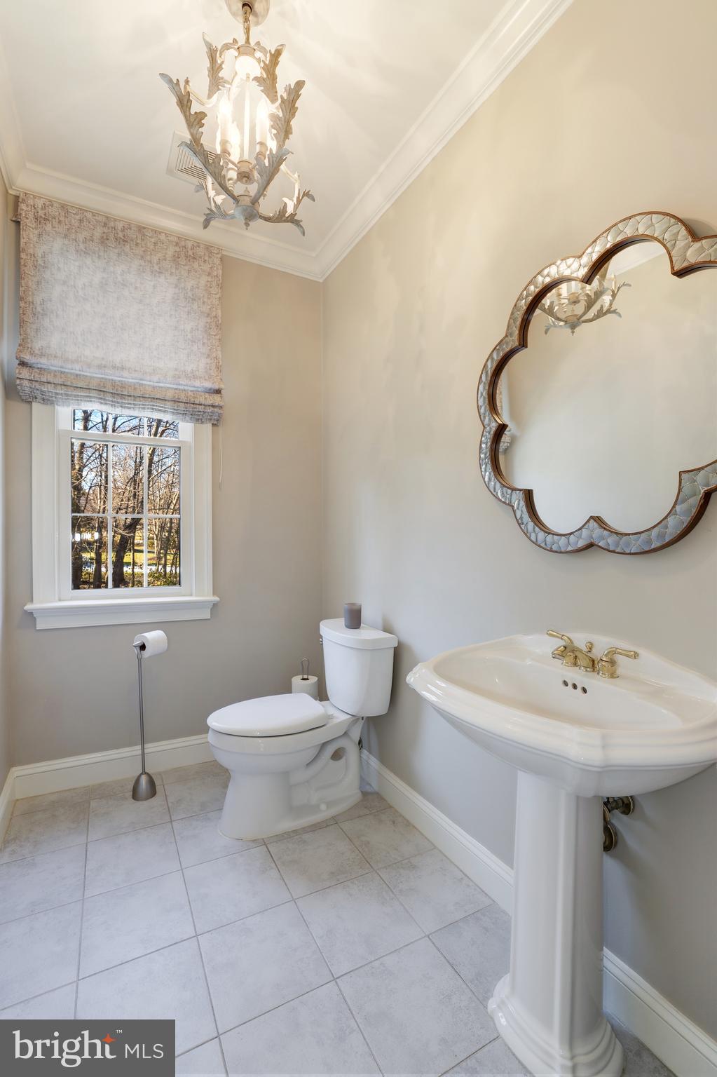 SMC MCLEAN - Residential