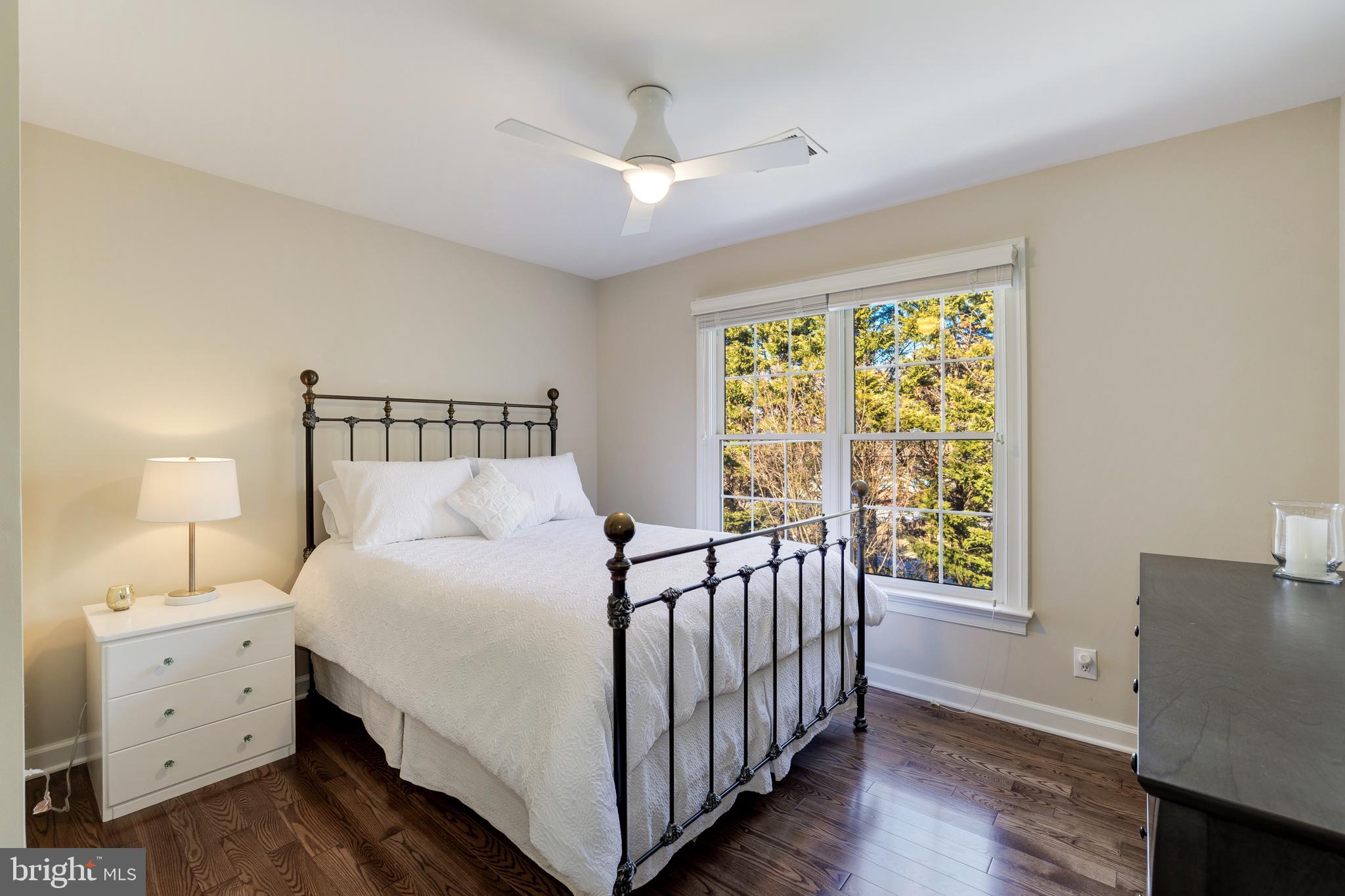 SMC MCLEAN - Residential