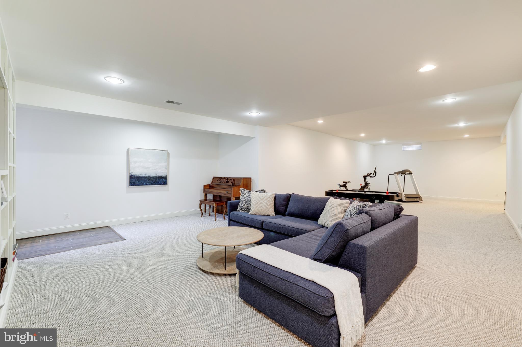 SMC MCLEAN - Residential