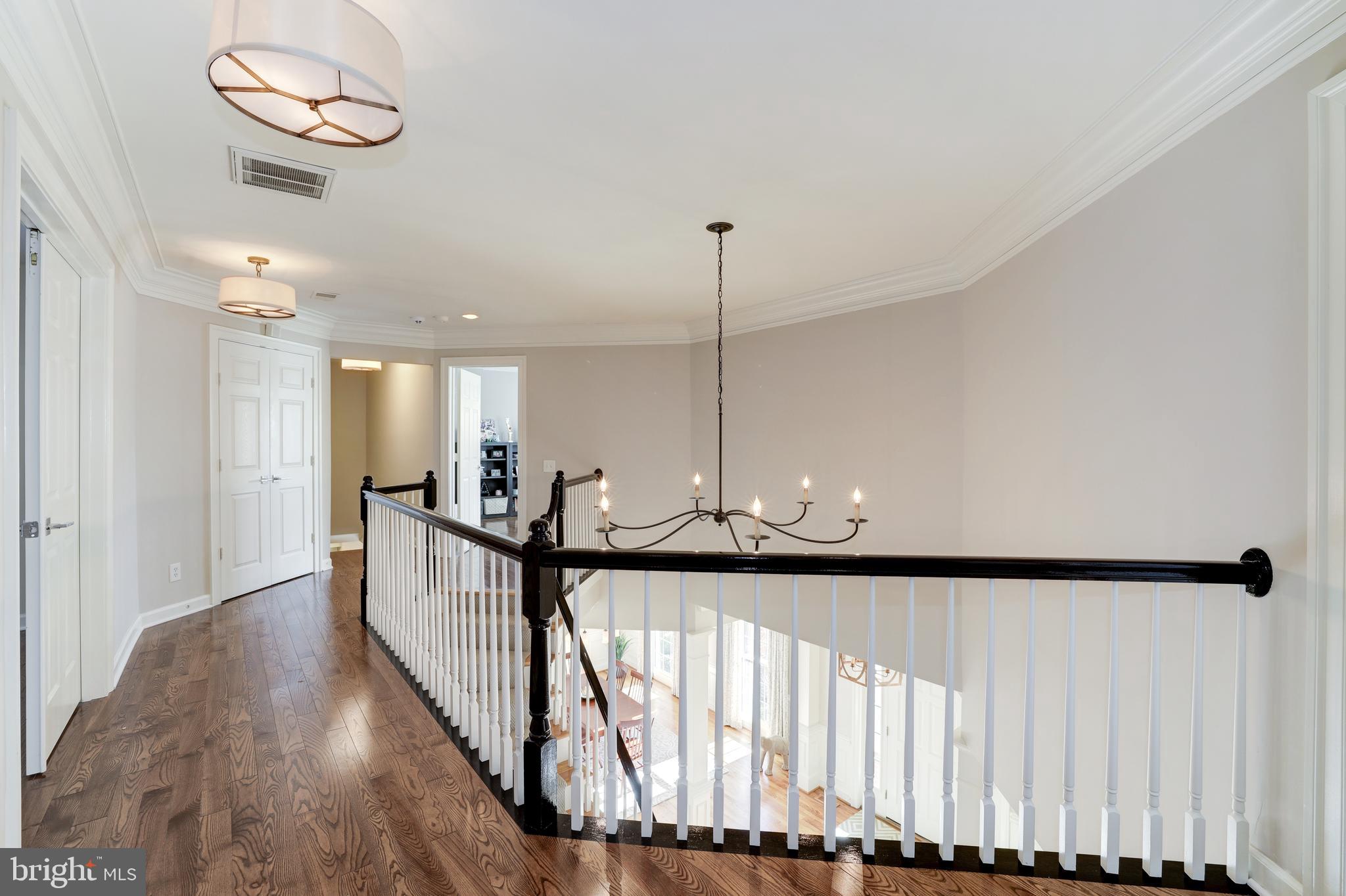 SMC MCLEAN - Residential