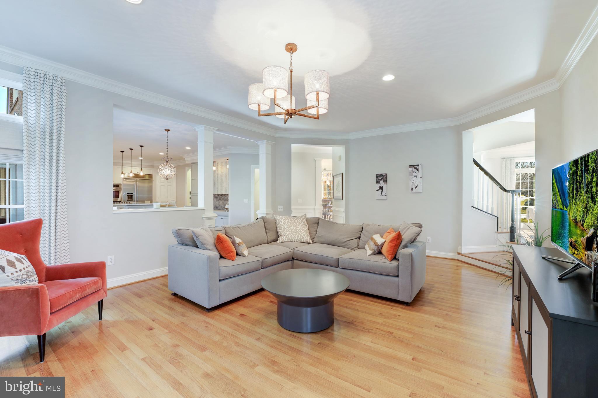 SMC MCLEAN - Residential