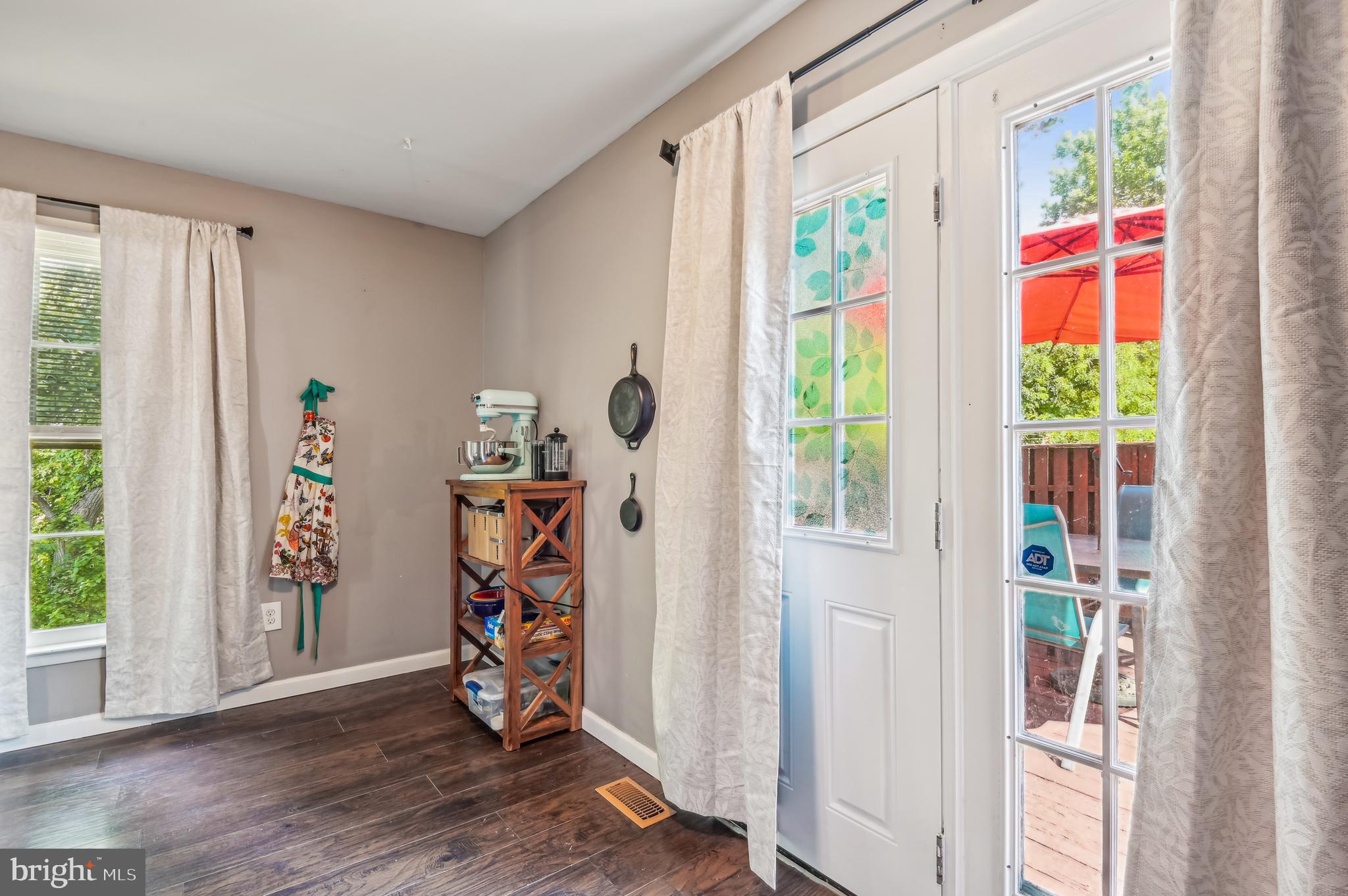 BELMONT - Residential