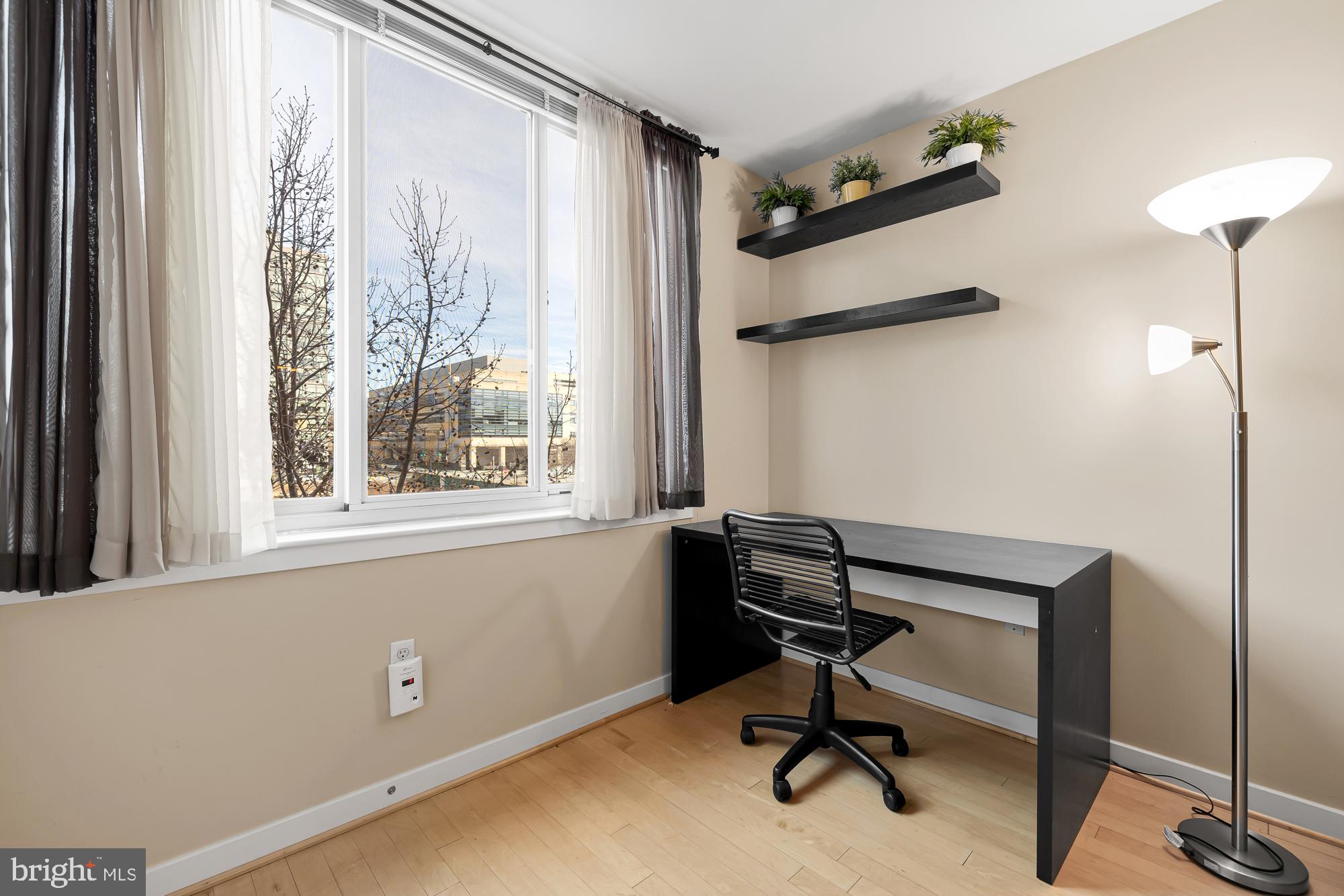 NAVY YARD - Residential Lease