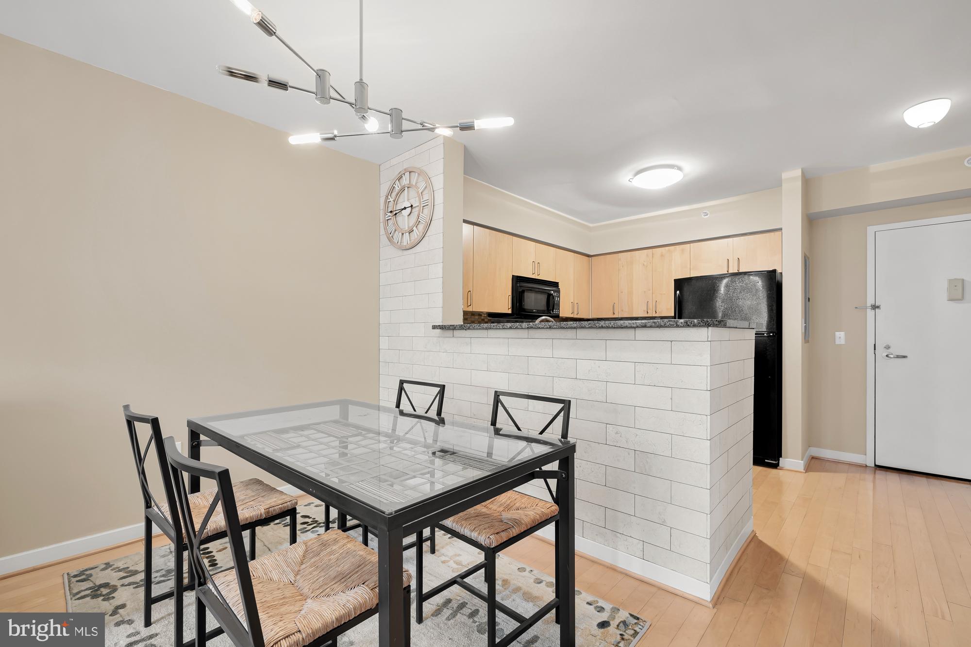 NAVY YARD - Residential Lease
