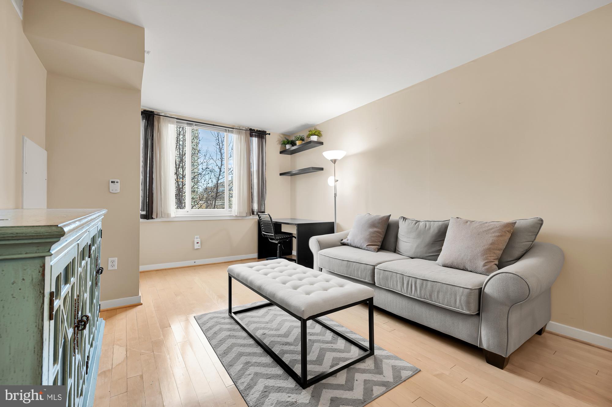 NAVY YARD - Residential Lease