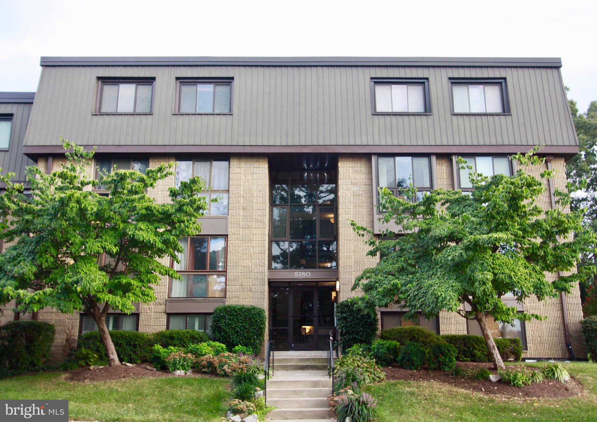 ALEXANDRIA OVERLOOK - Residential