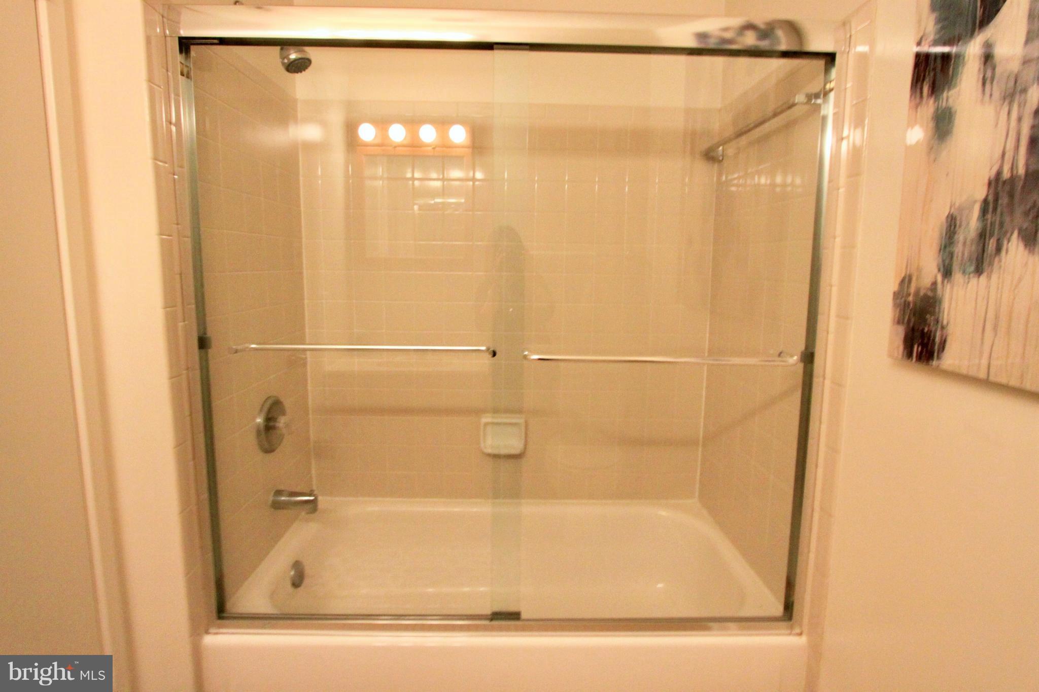 ALEXANDRIA OVERLOOK - Residential