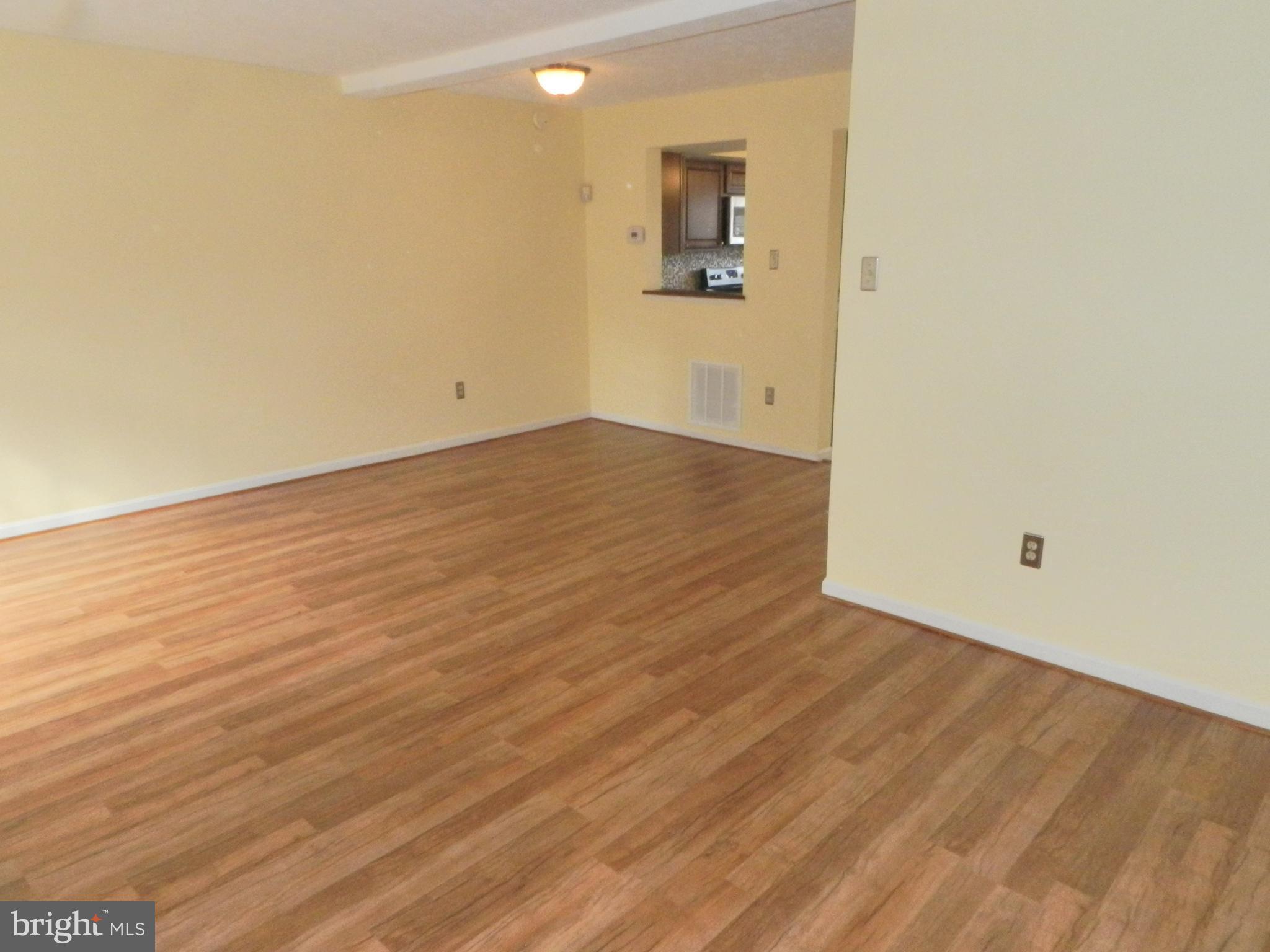 ROBERTS FIELD - Residential Lease