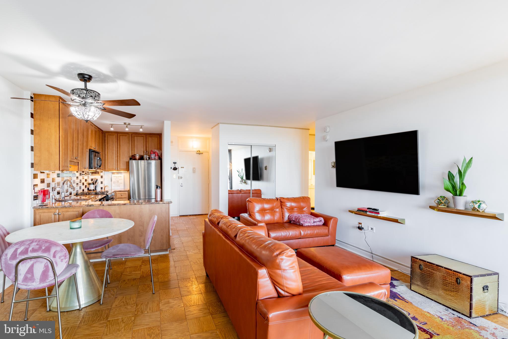 RIVERIA OF CHEVY CHASE - Residential Lease