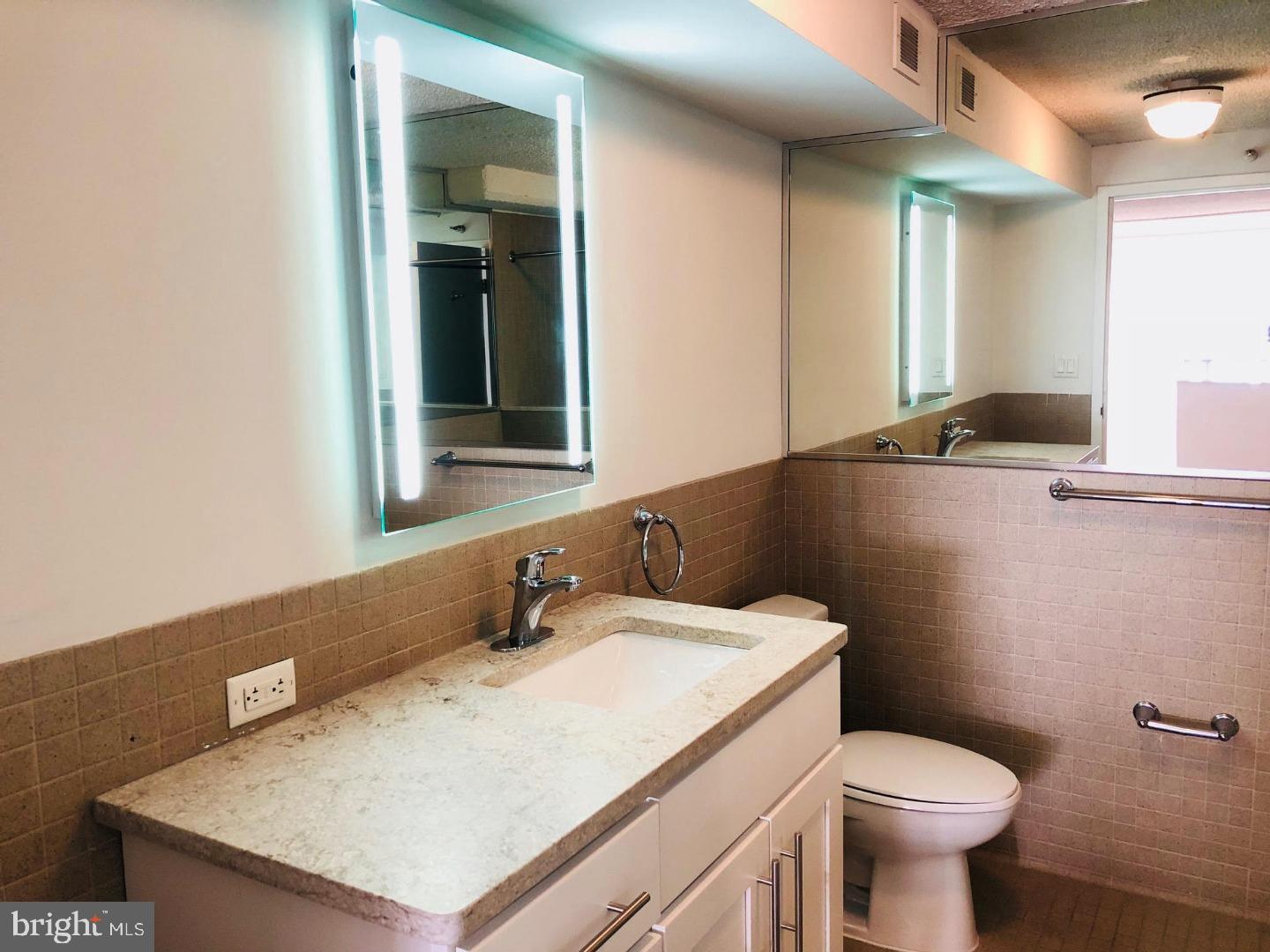 RITTENHOUSE SQUARE - Residential Lease