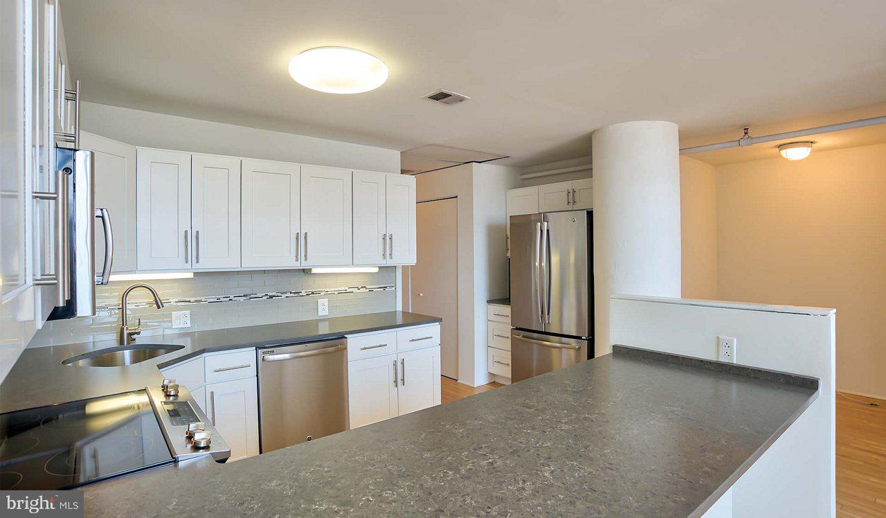 RITTENHOUSE SQUARE - Residential Lease