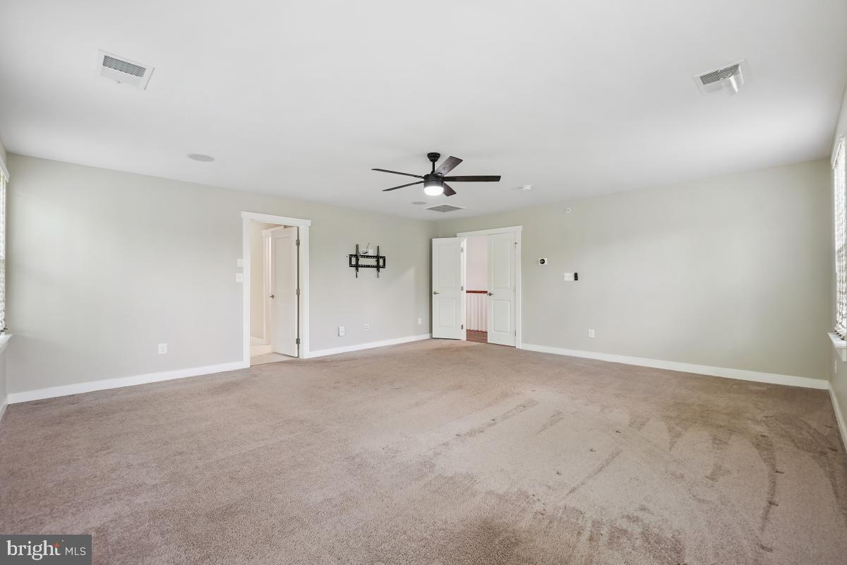 POTOMAC SHORES - Residential