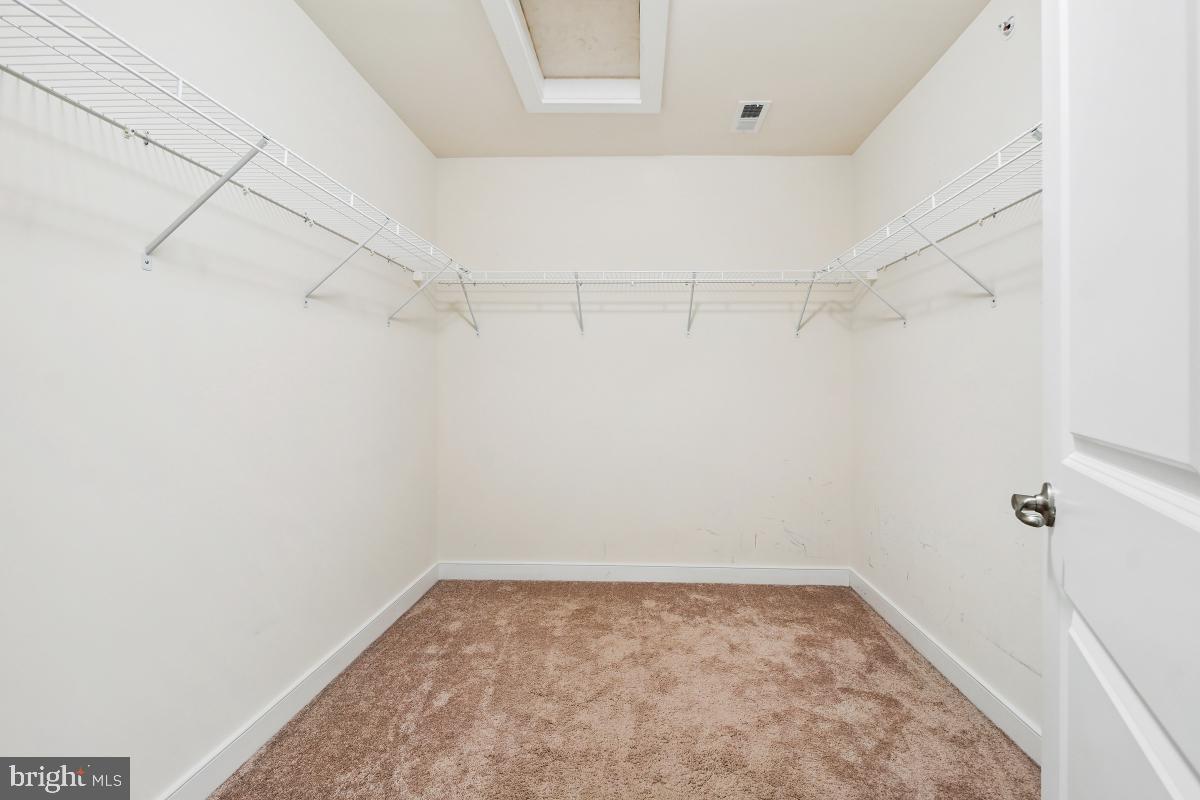 POTOMAC SHORES - Residential