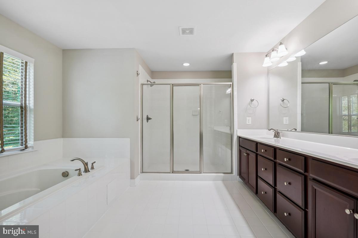 POTOMAC SHORES - Residential