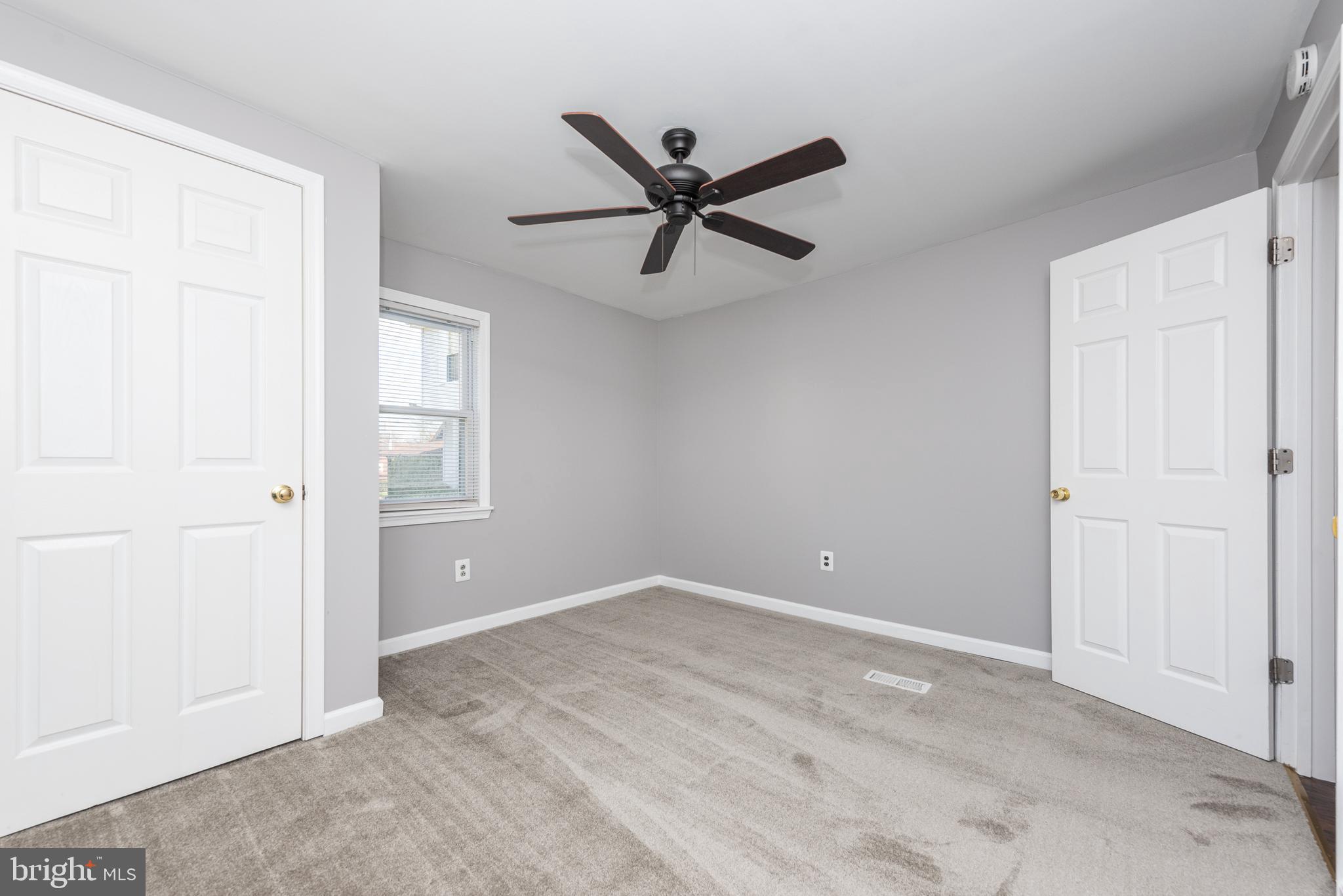 RIDGE GROVE - Residential