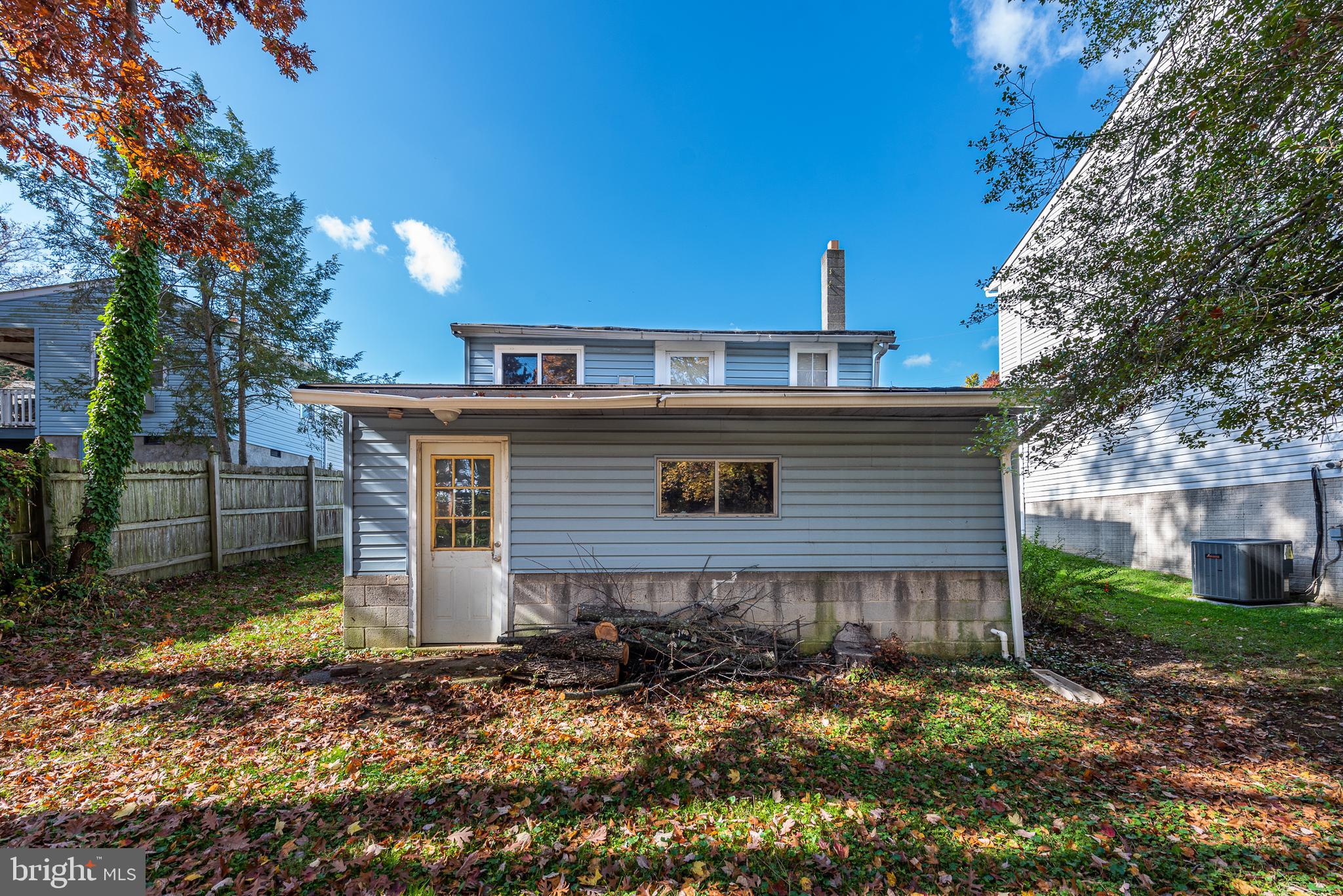 RIDGE GROVE - Residential