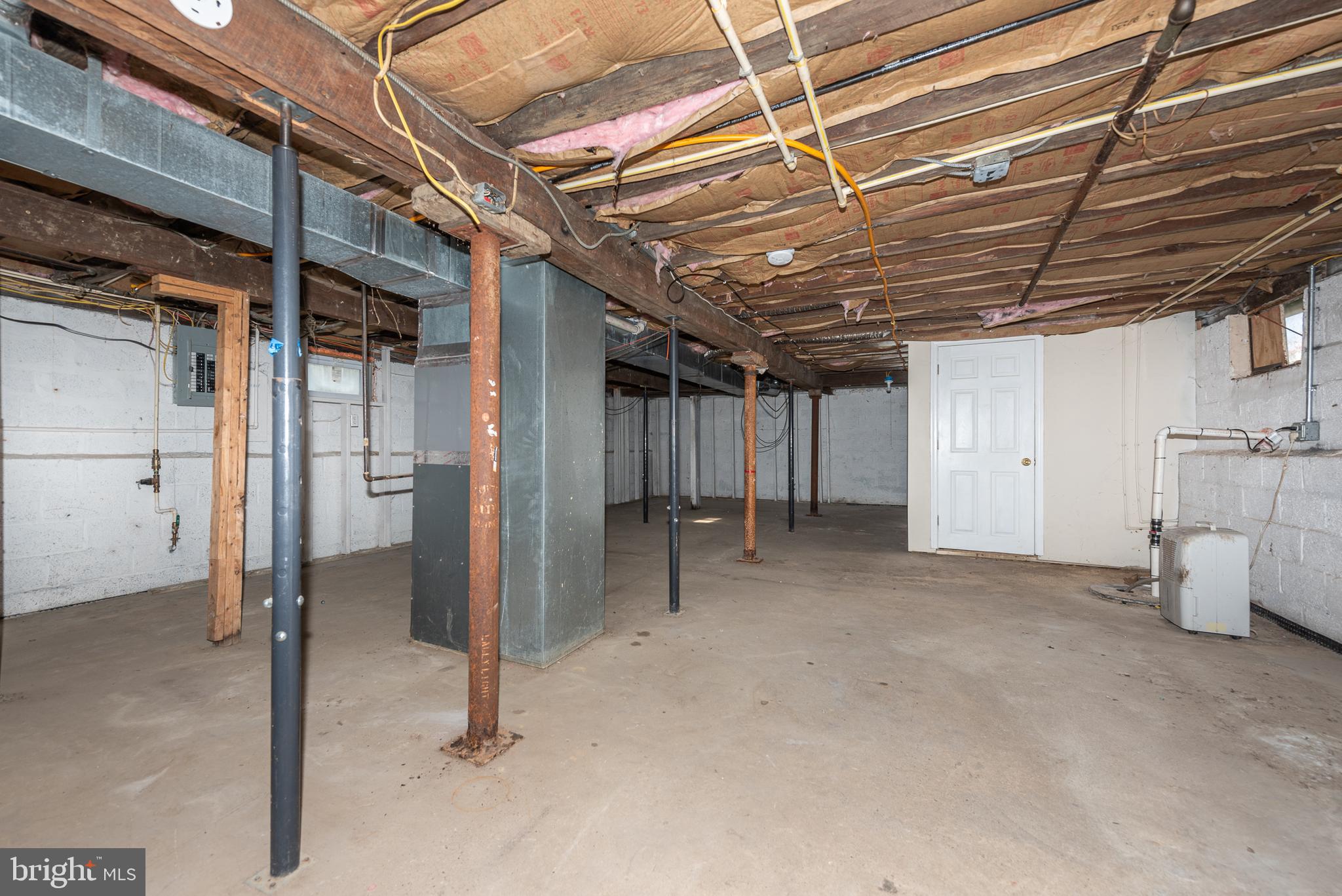 RIDGE GROVE - Residential