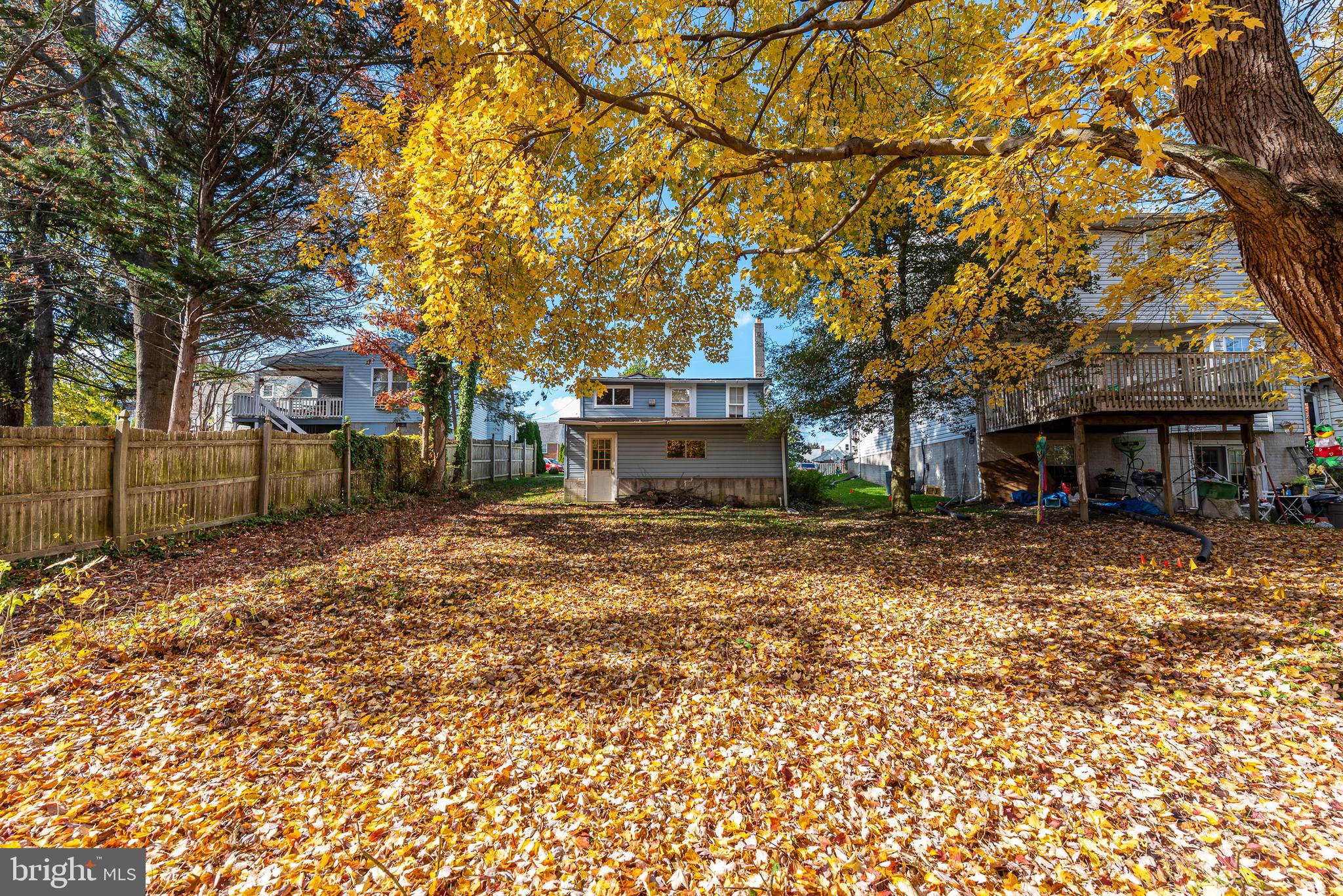 RIDGE GROVE - Residential