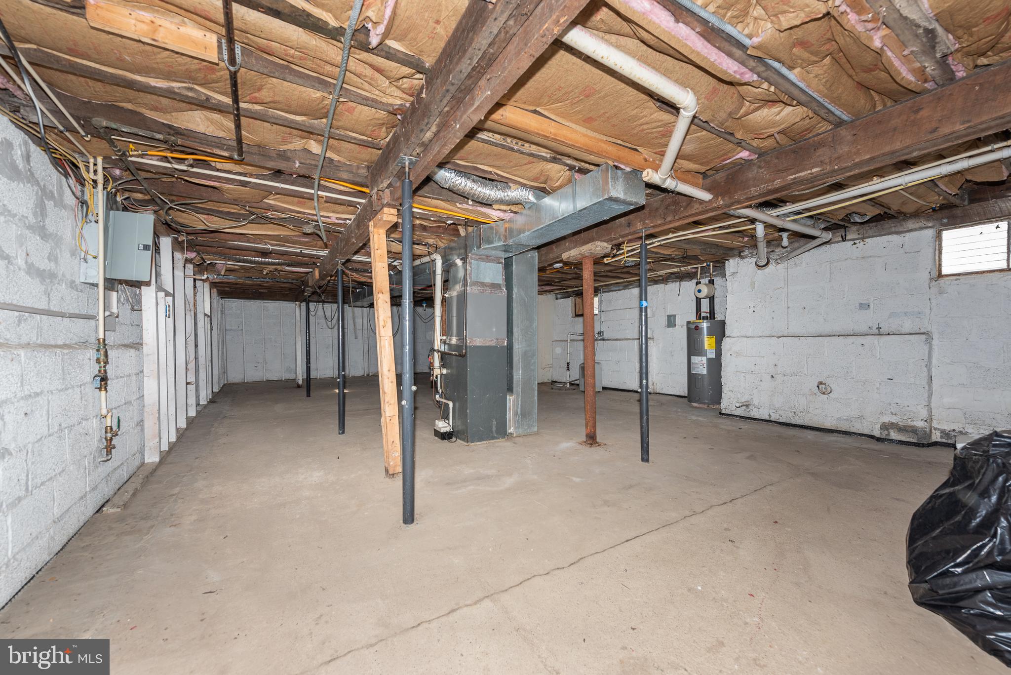 RIDGE GROVE - Residential