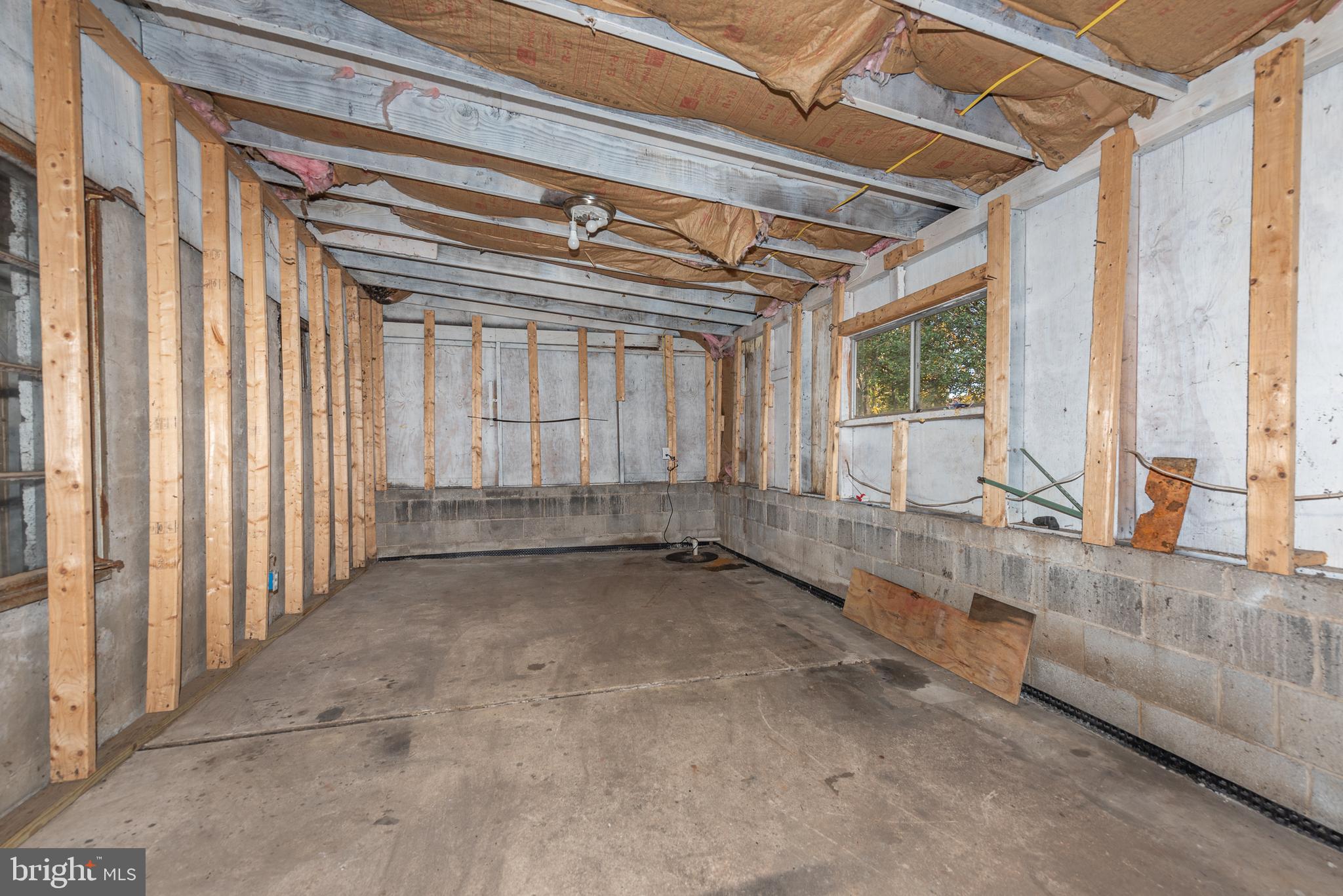 RIDGE GROVE - Residential