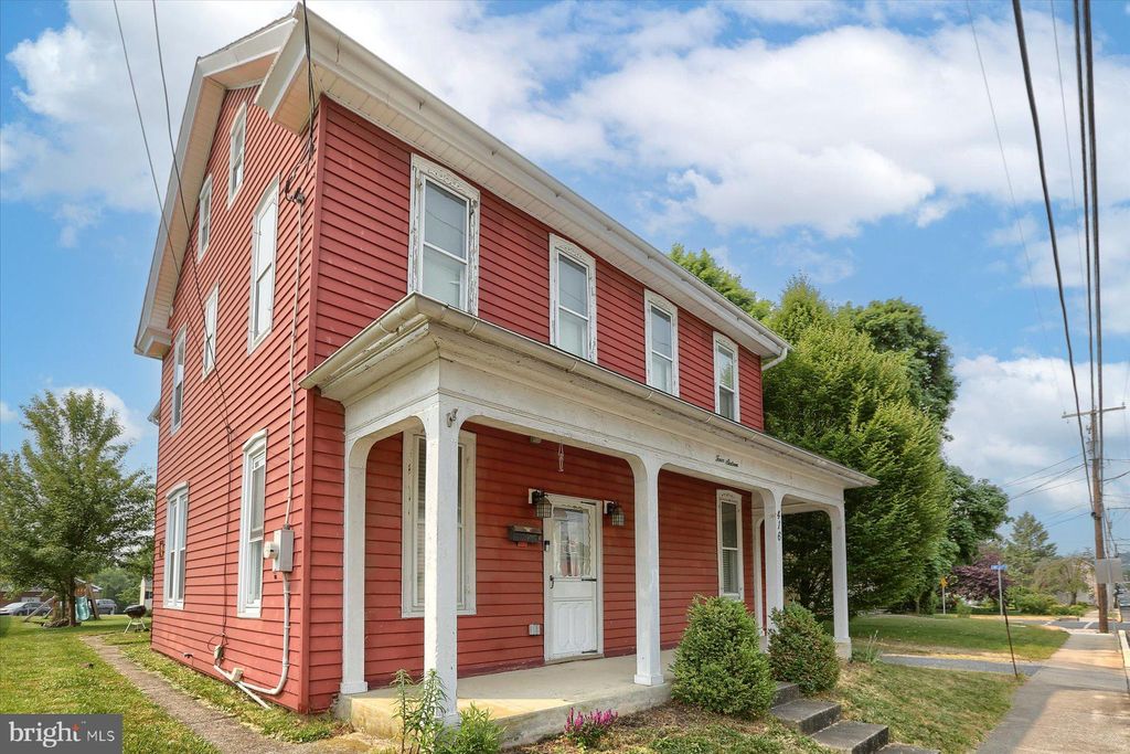 Photo of 416 E HIGH ST, ELIZABETHTOWN, PA 17022 (MLS # PALA2036156)