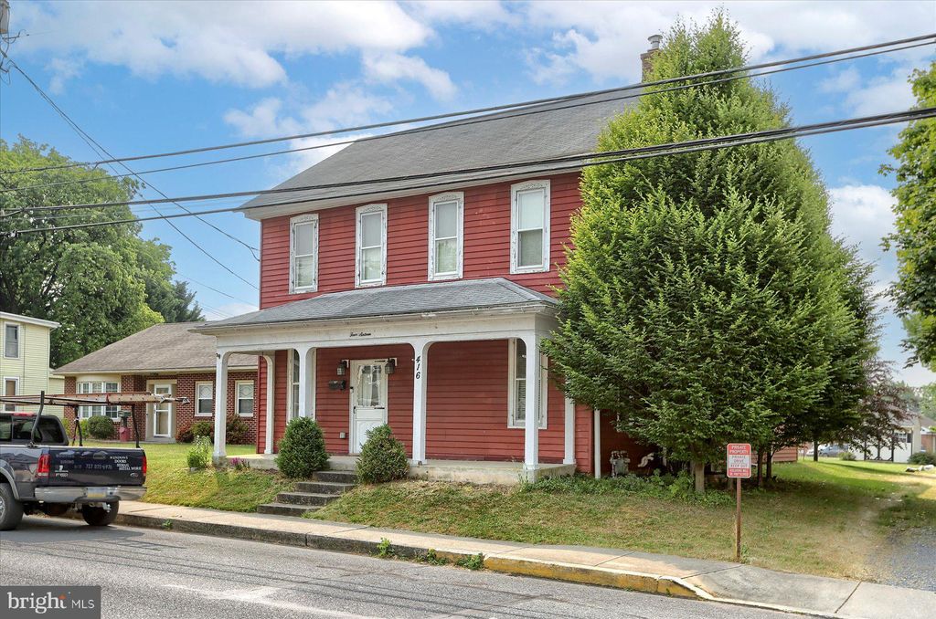 Photo of 416 E HIGH ST, ELIZABETHTOWN, PA 17022 (MLS # PALA2036156)