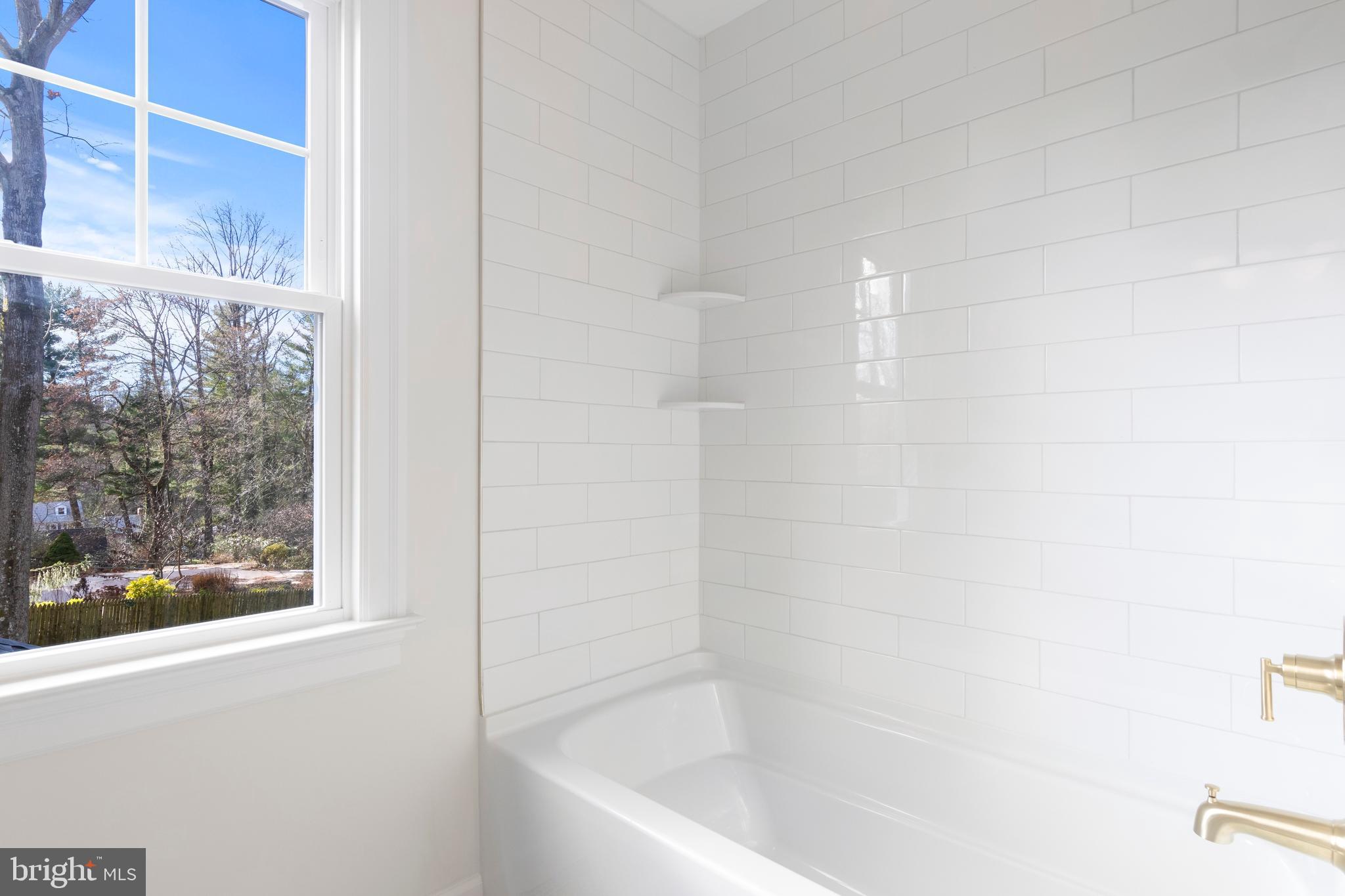 GREEN COUNTRIE - Residential