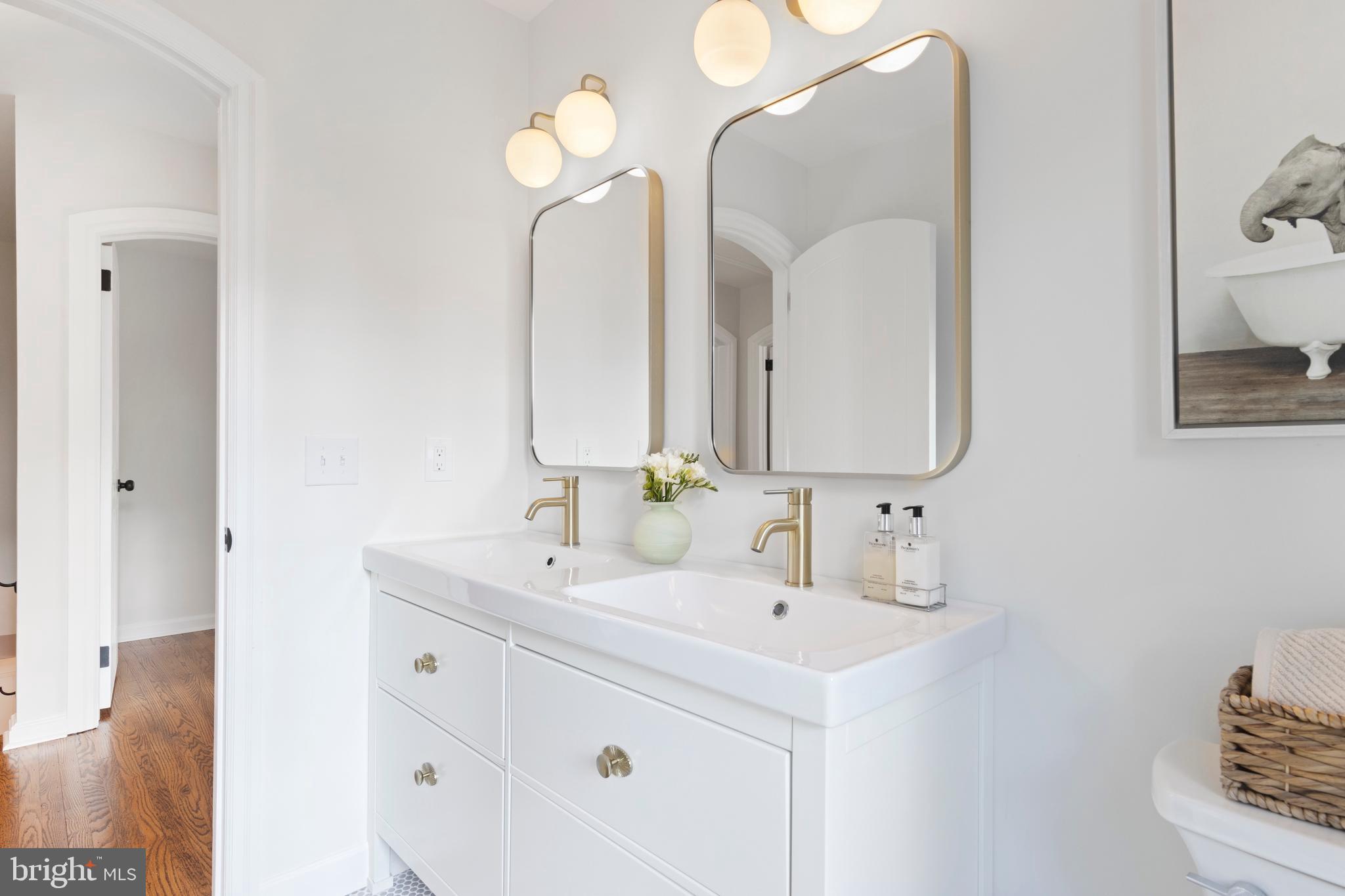 GREEN COUNTRIE - Residential