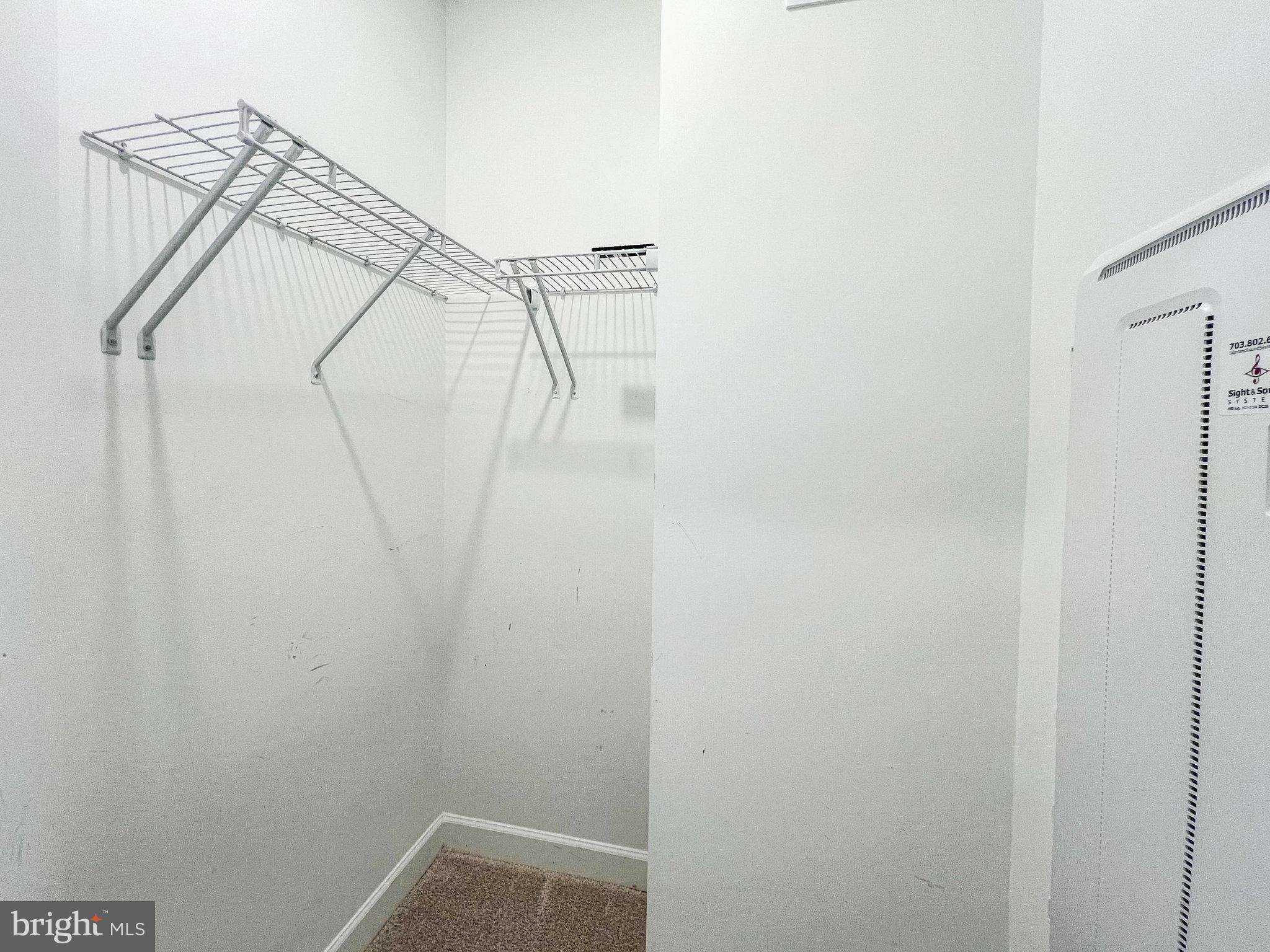 THE BOULEVARDS AT WESTFIELDS - Residential Lease