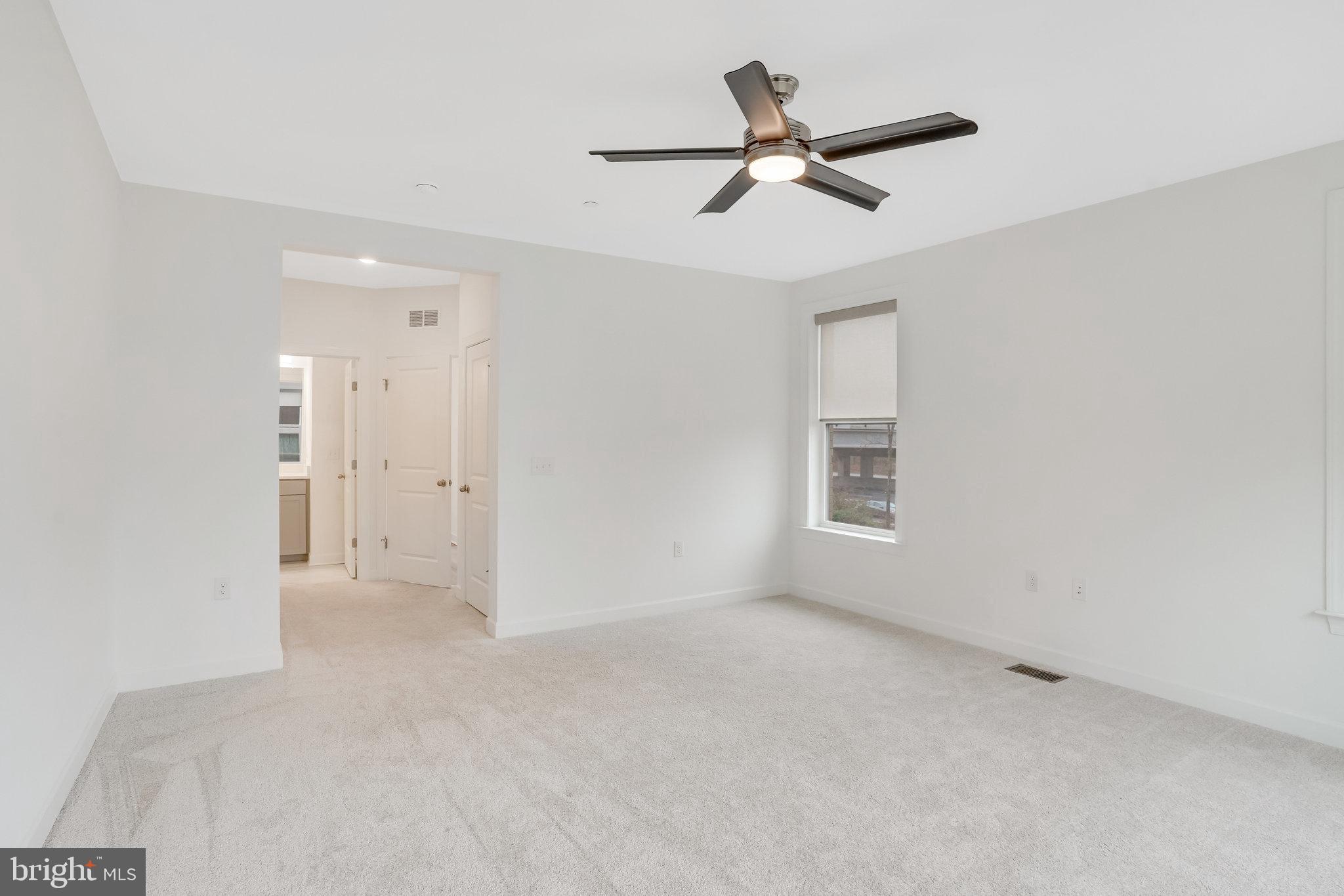 THE BOULEVARDS AT WESTFIELDS - Residential Lease