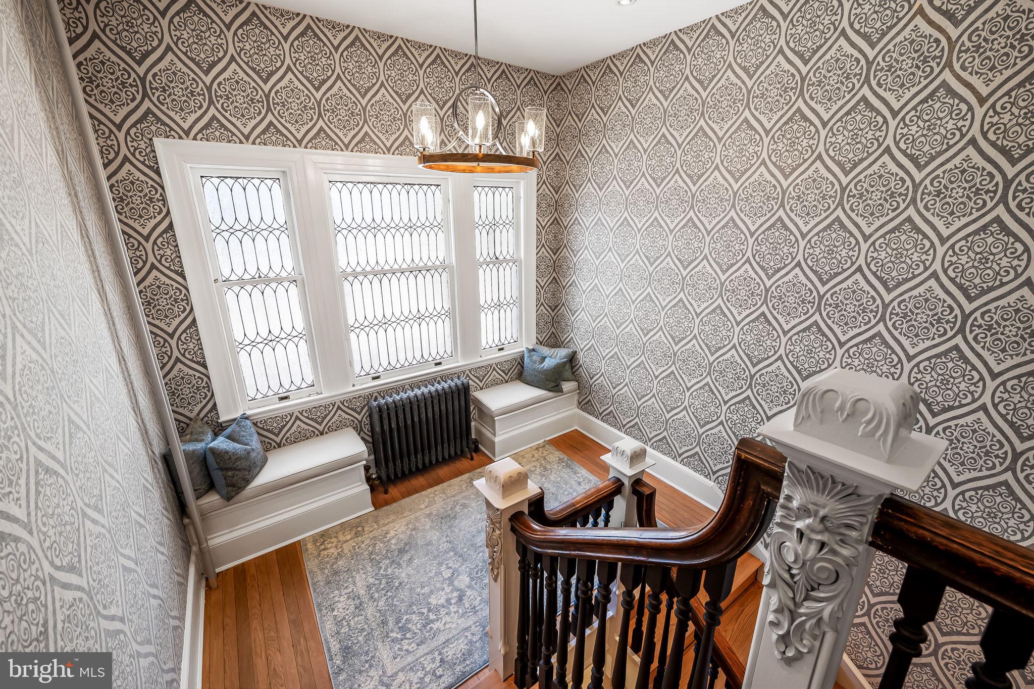 ROLAND PARK - Residential