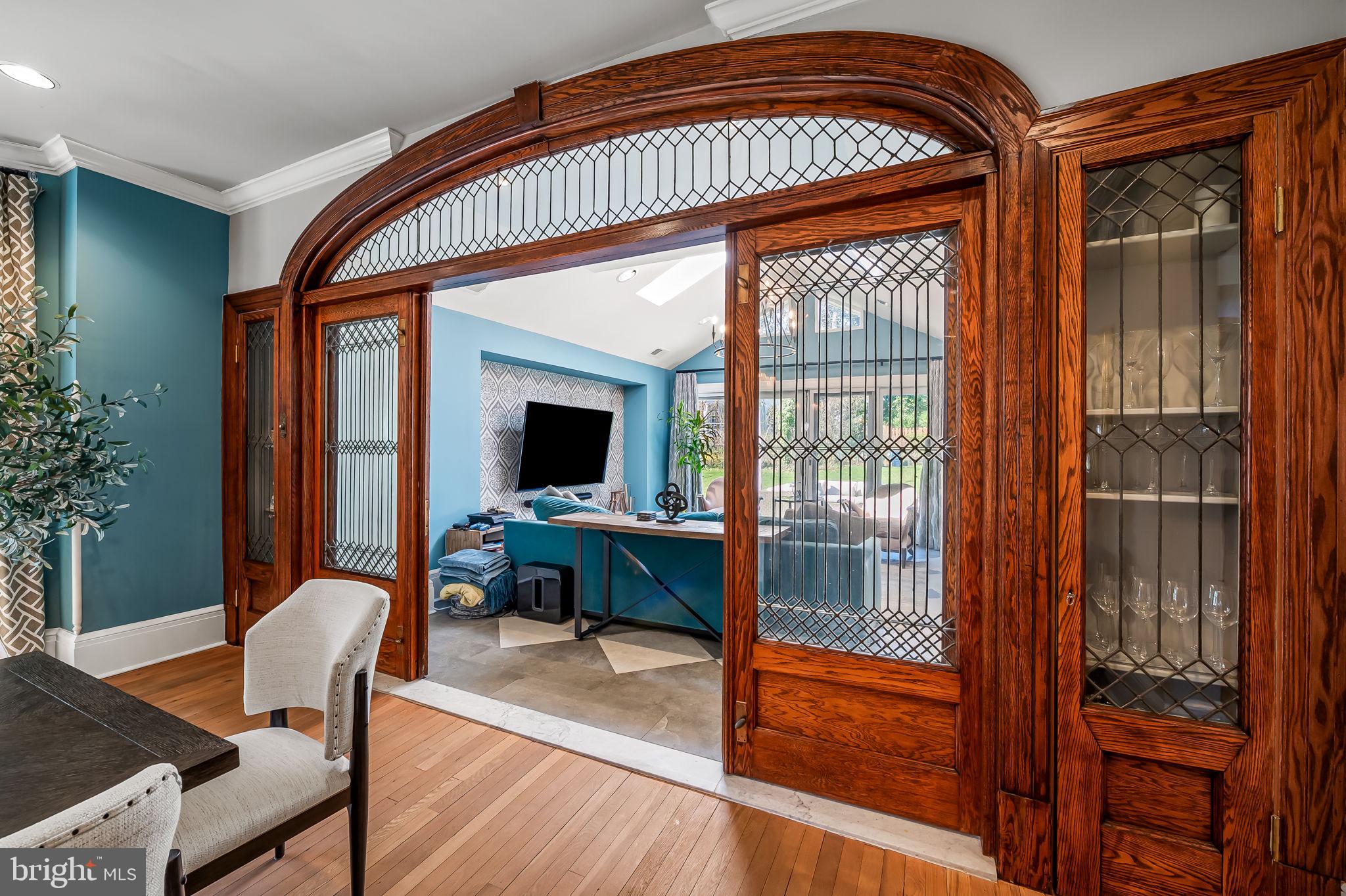 ROLAND PARK - Residential