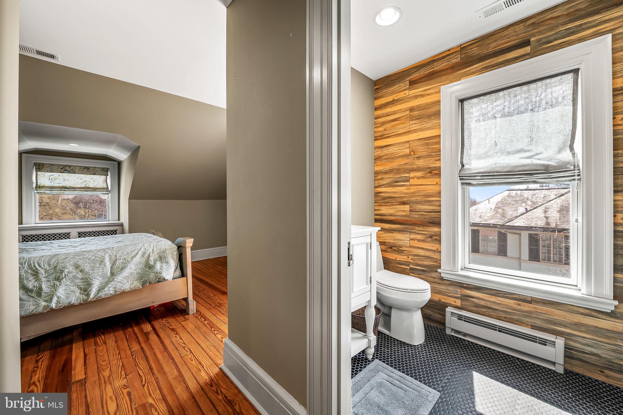 ROLAND PARK - Residential