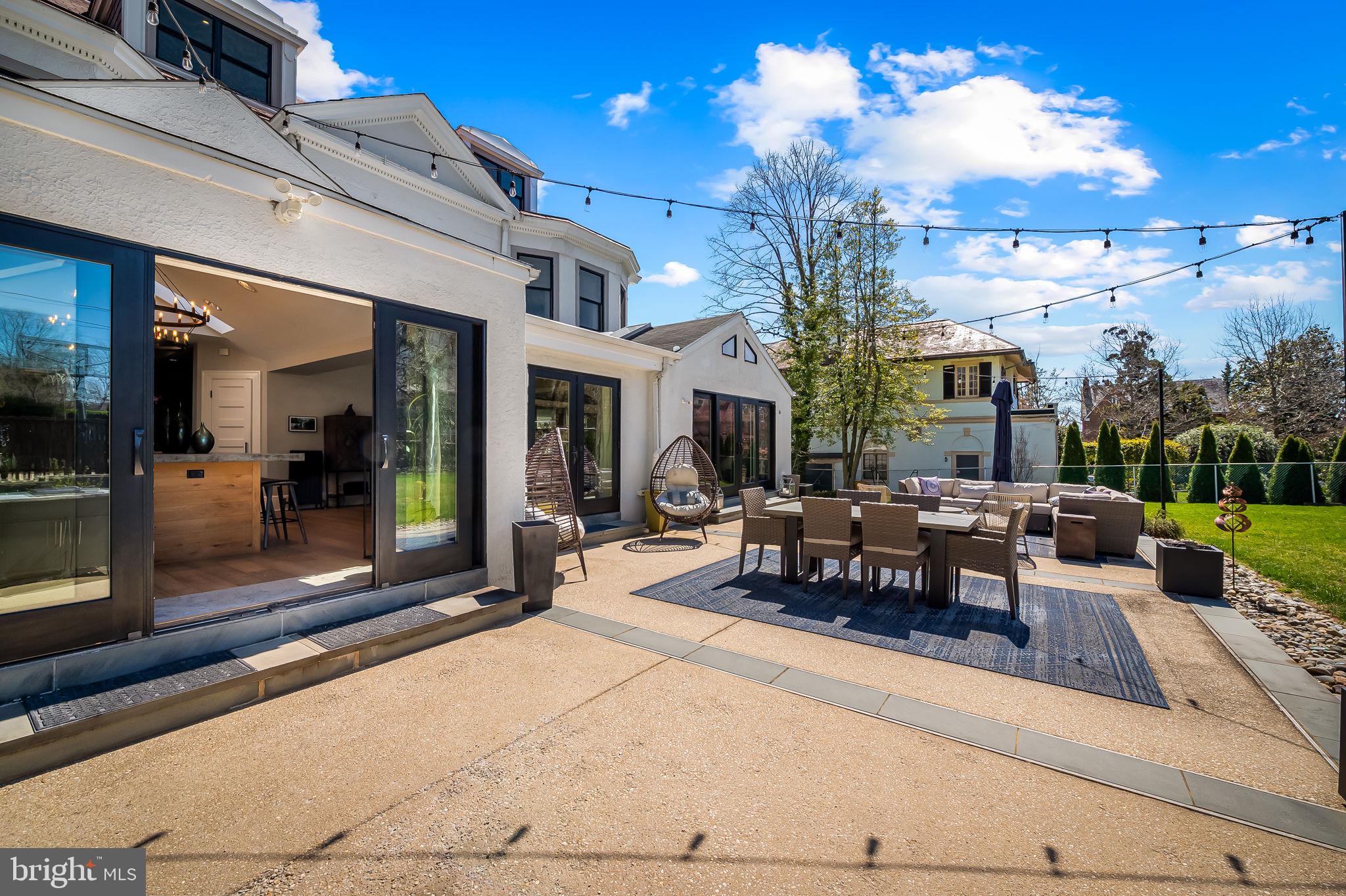 ROLAND PARK - Residential