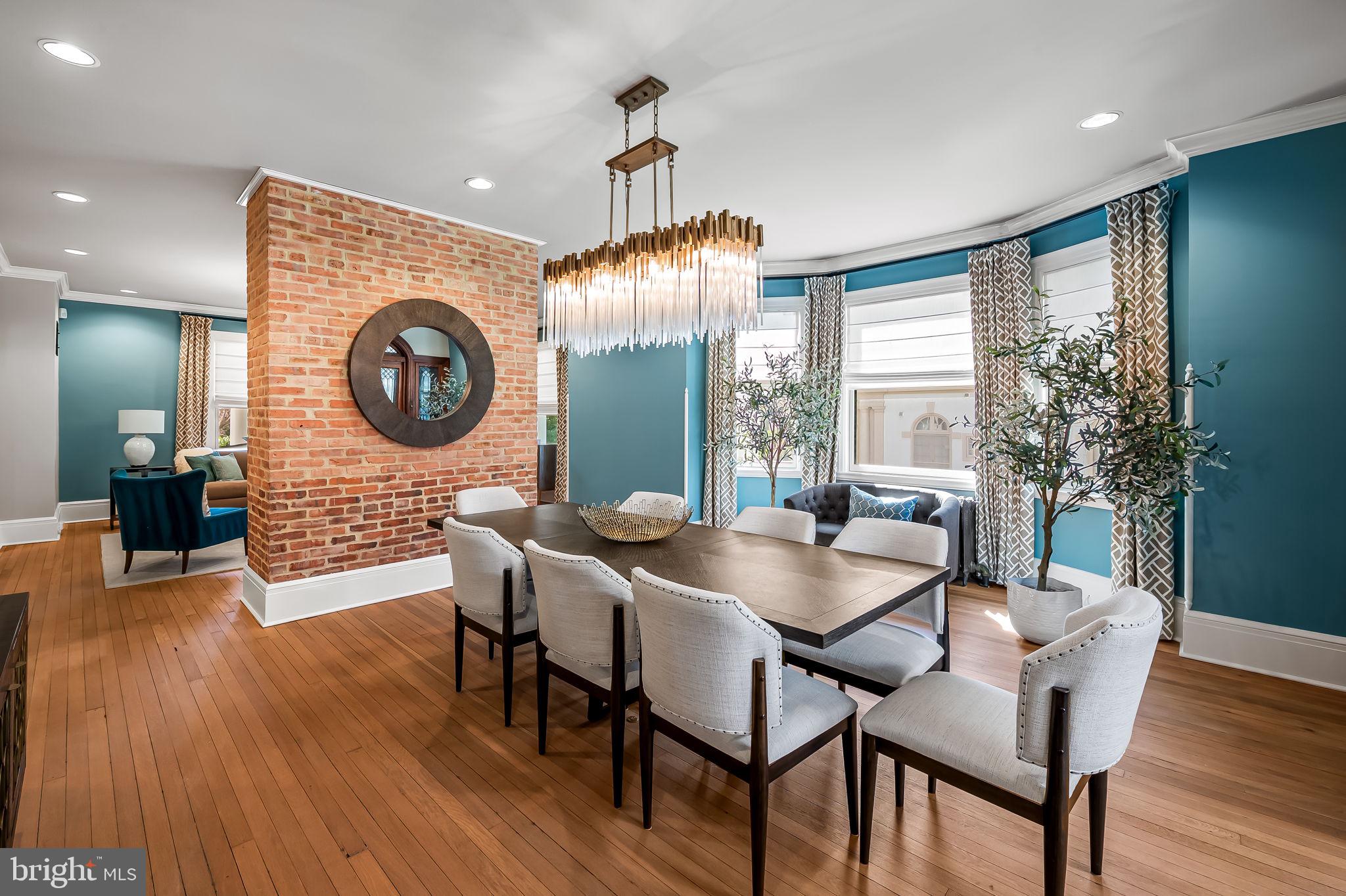 ROLAND PARK - Residential