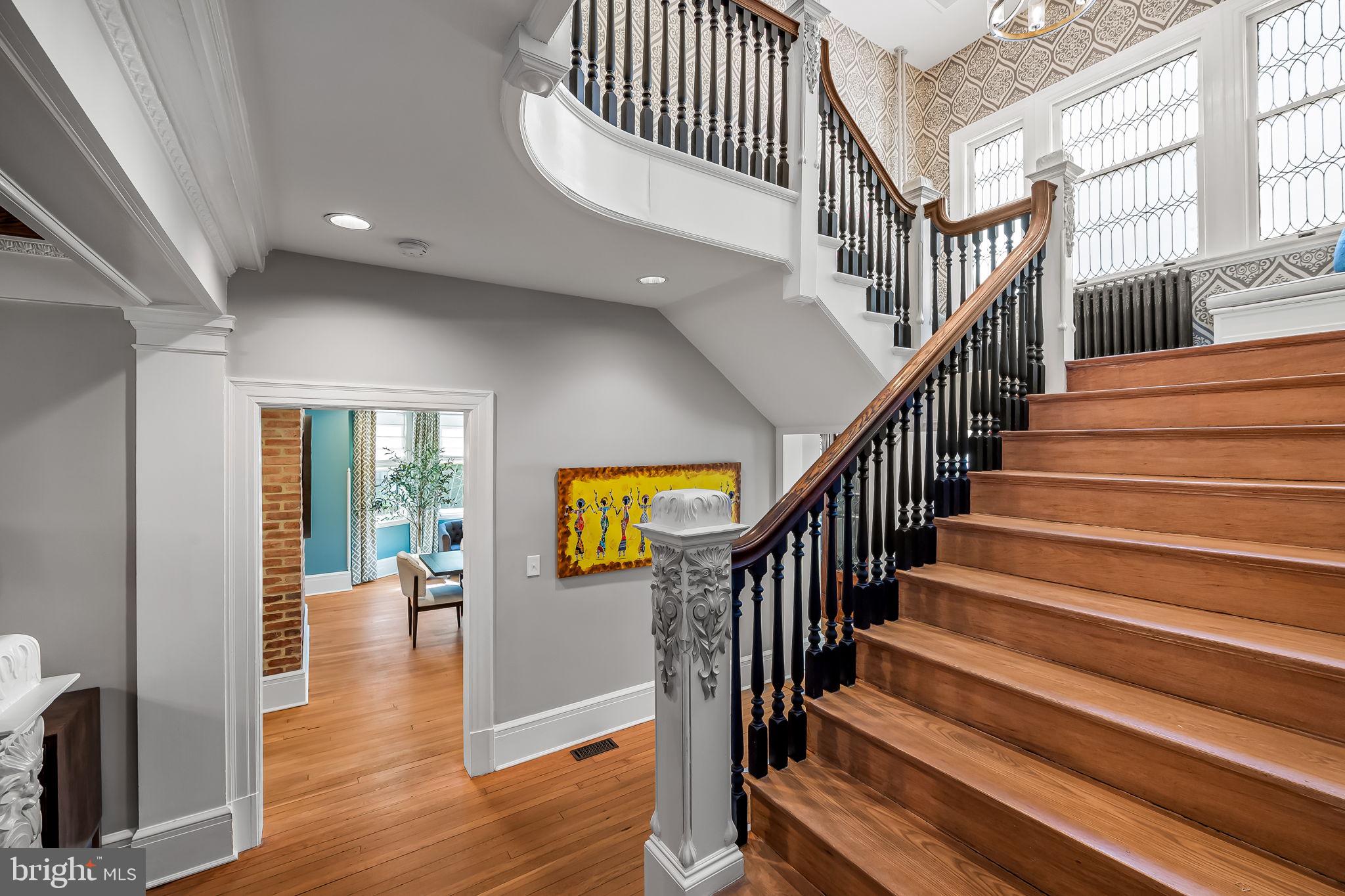 ROLAND PARK - Residential