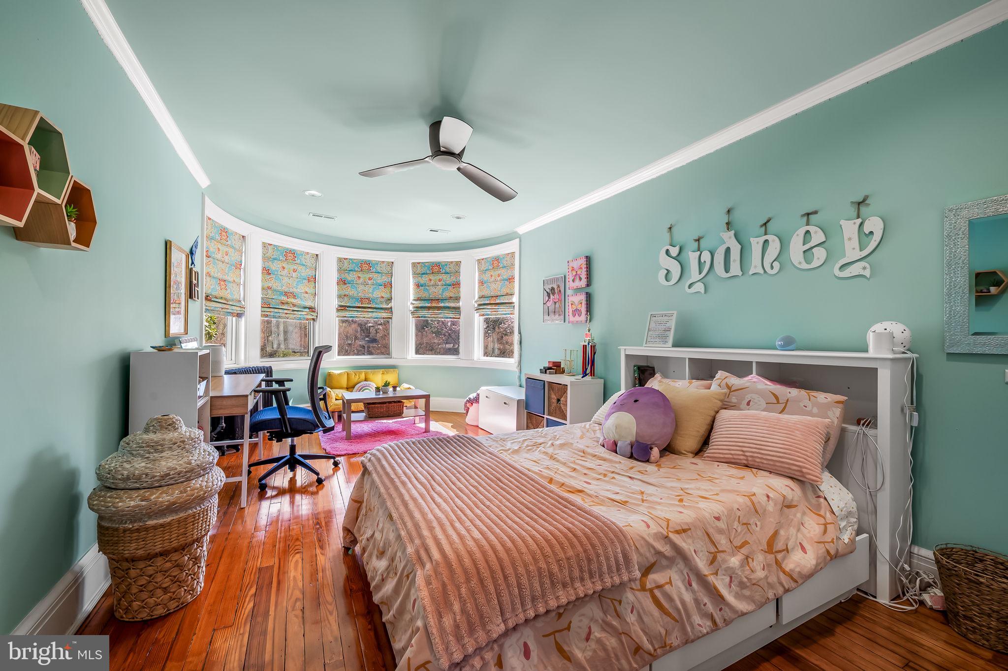 ROLAND PARK - Residential