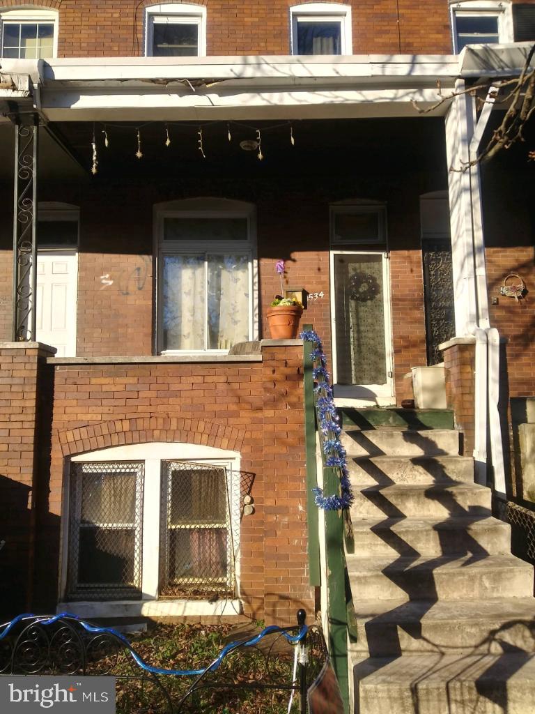 COLD SPRING NEWTOWN - Residential