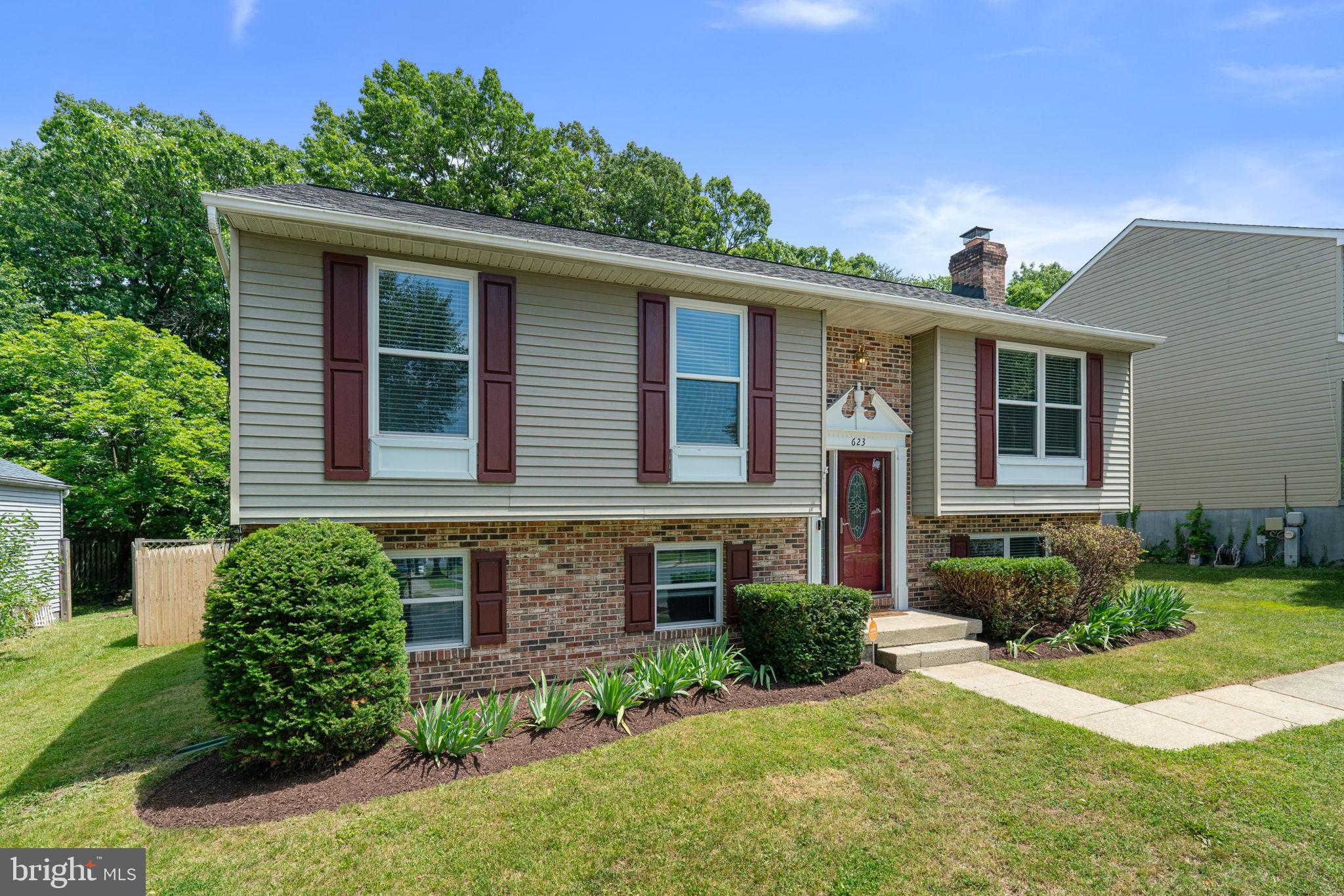 623 SANDY RIDGE DRIVE