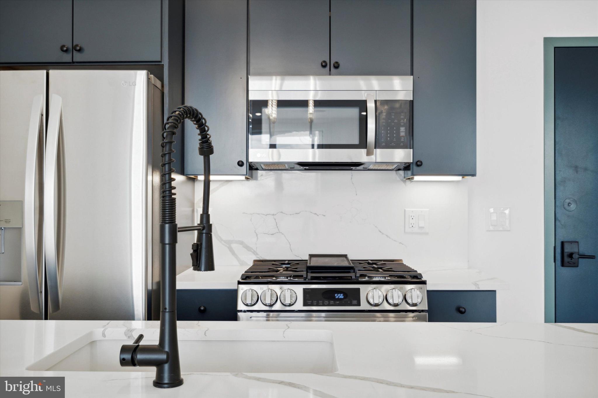 FISHTOWN - Residential Lease