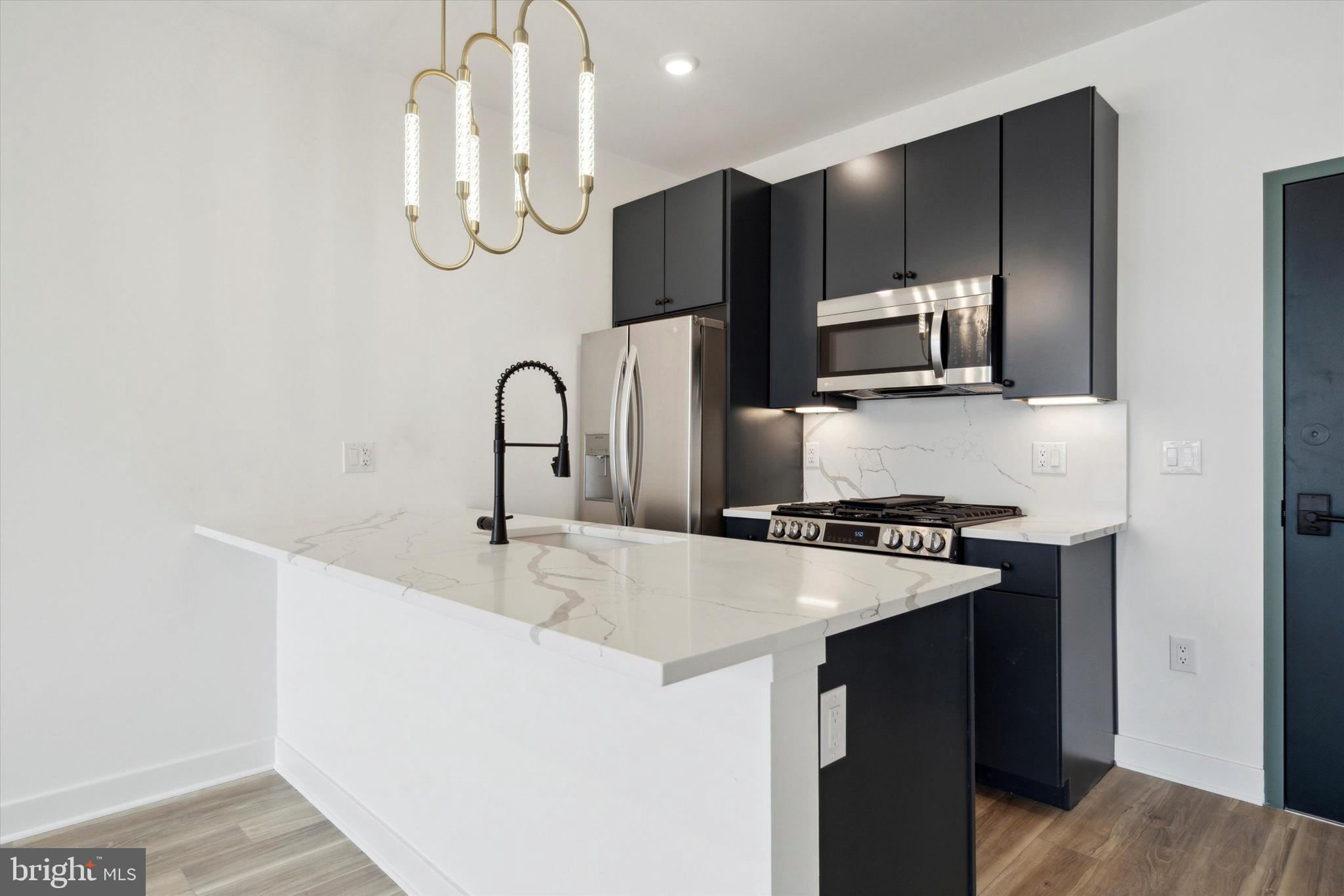 FISHTOWN - Residential Lease