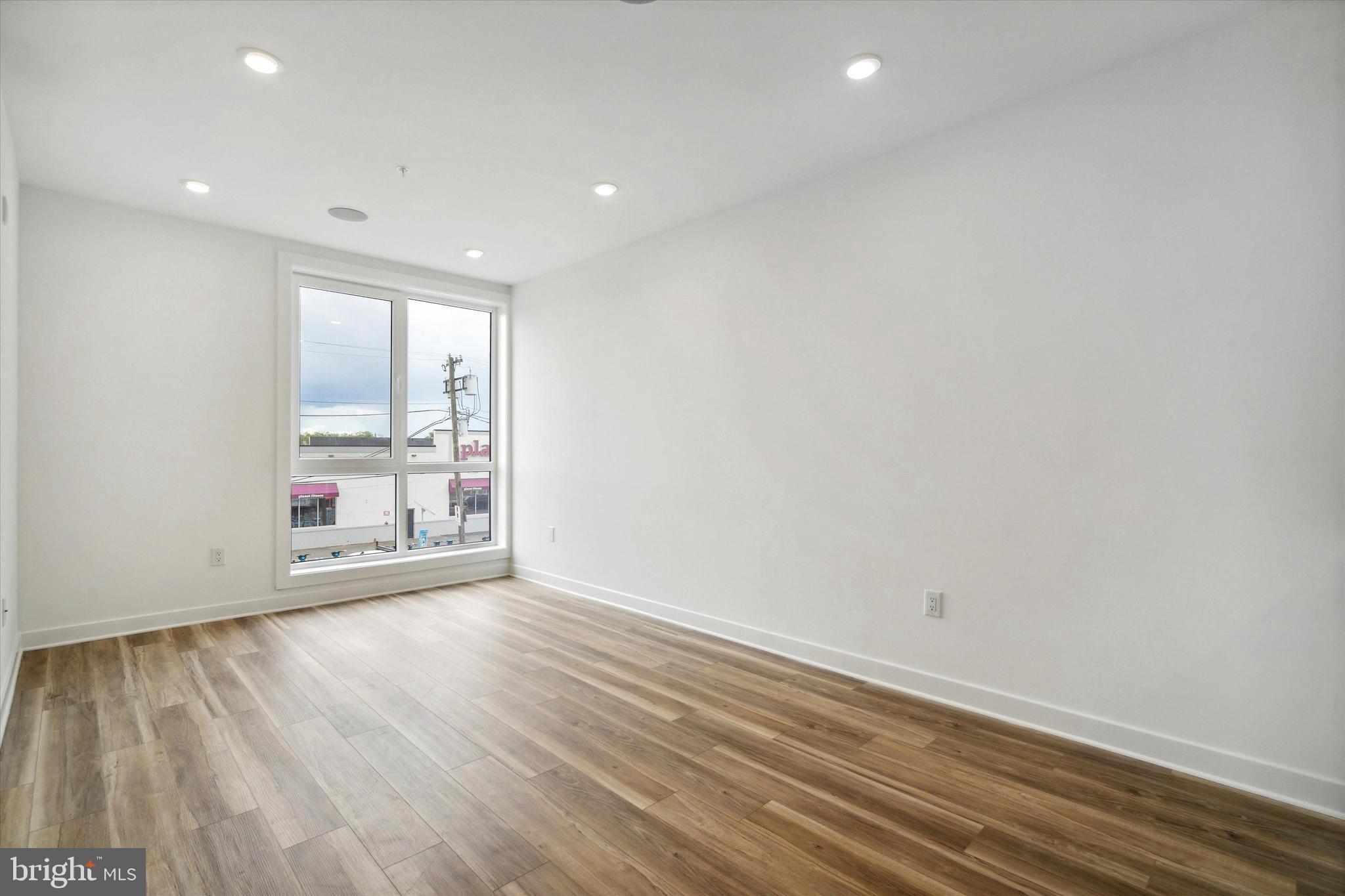 FISHTOWN - Residential Lease