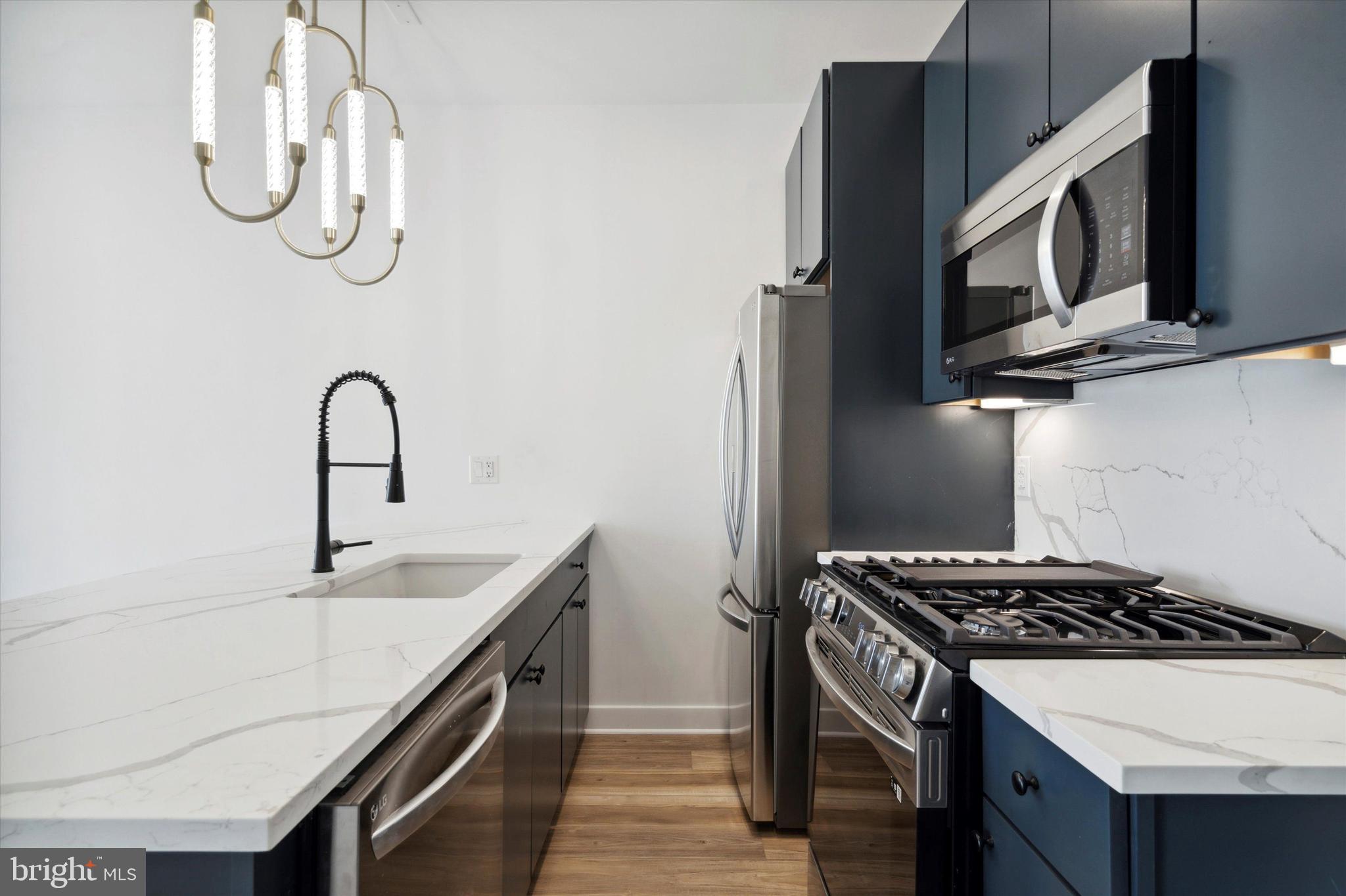 FISHTOWN - Residential Lease