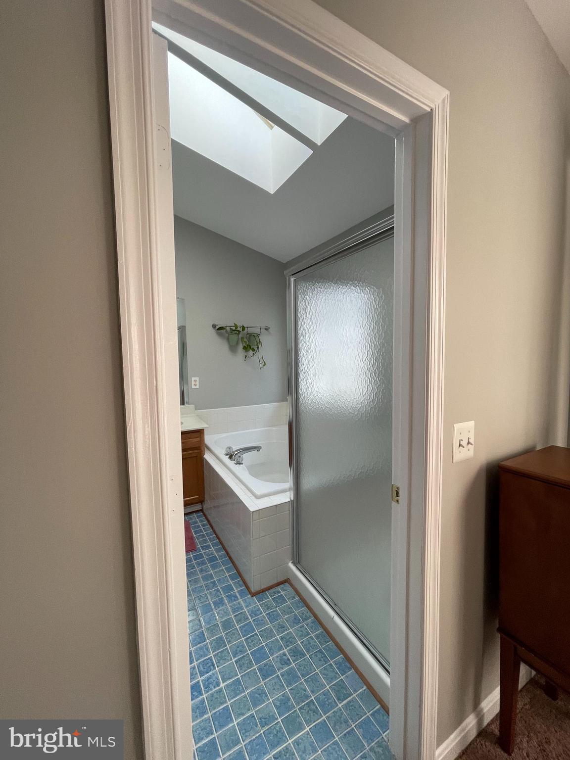 LAKECREST - Residential