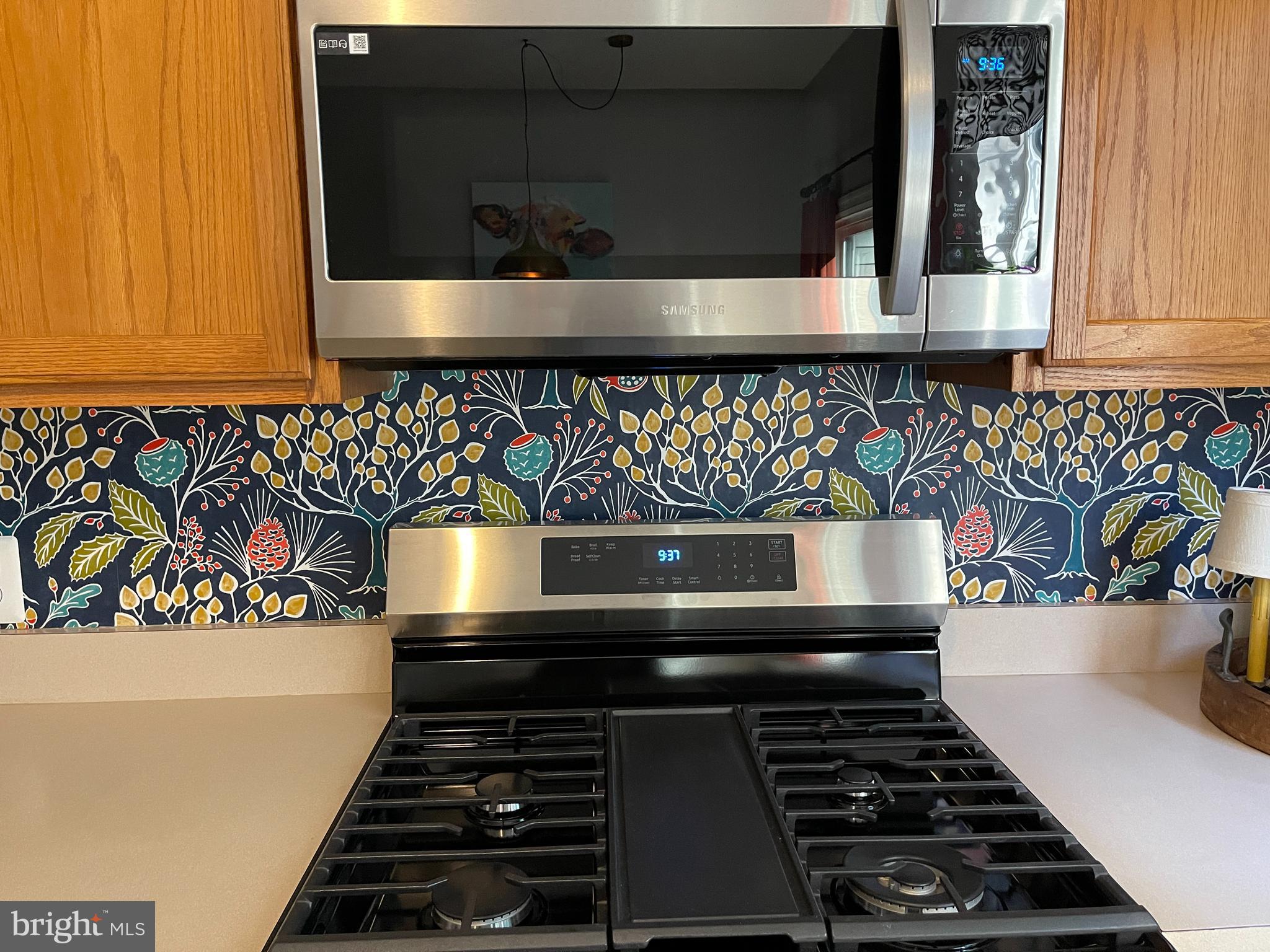 LAKECREST - Residential