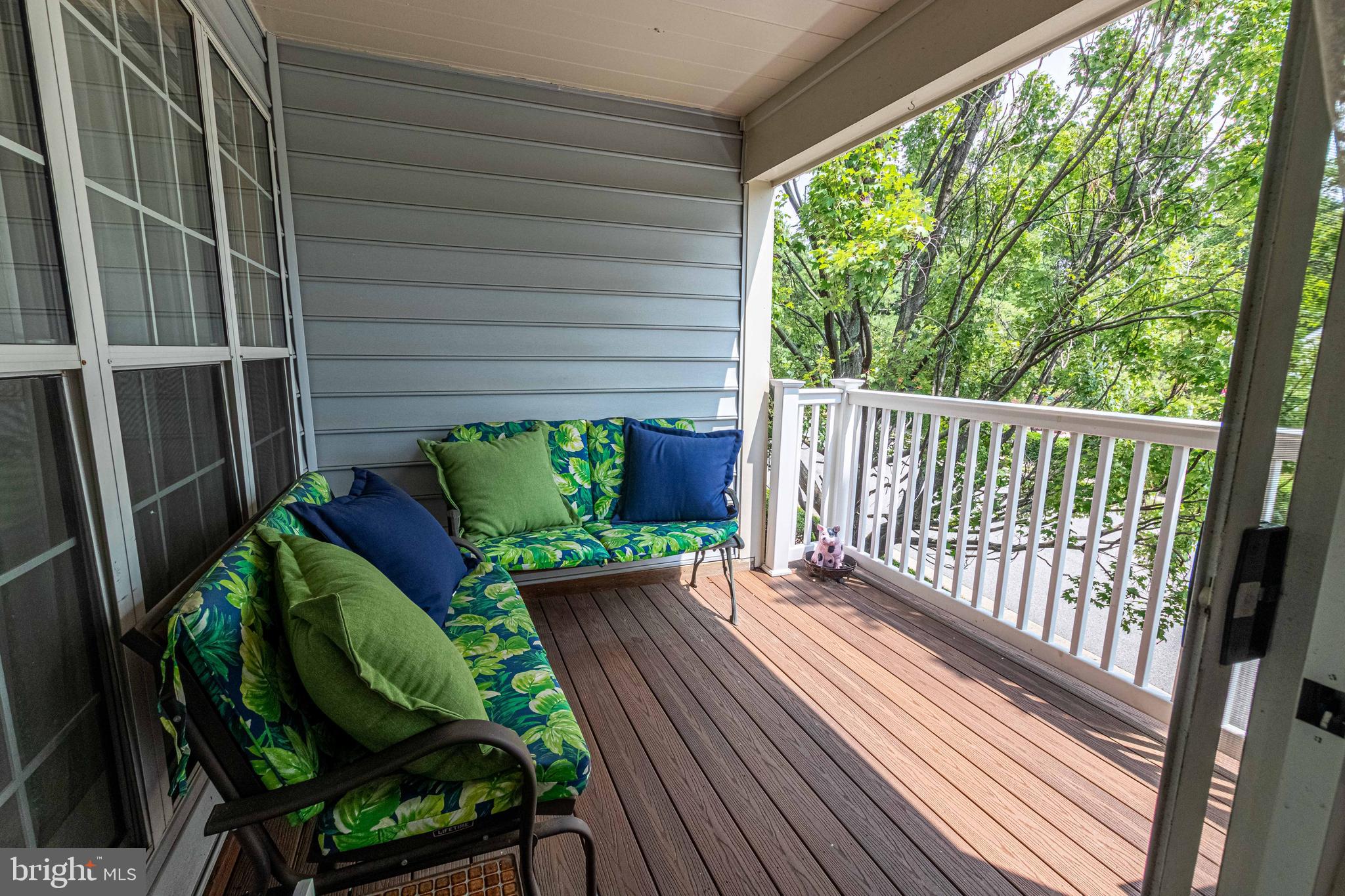 GUNSTON CORNER - Residential