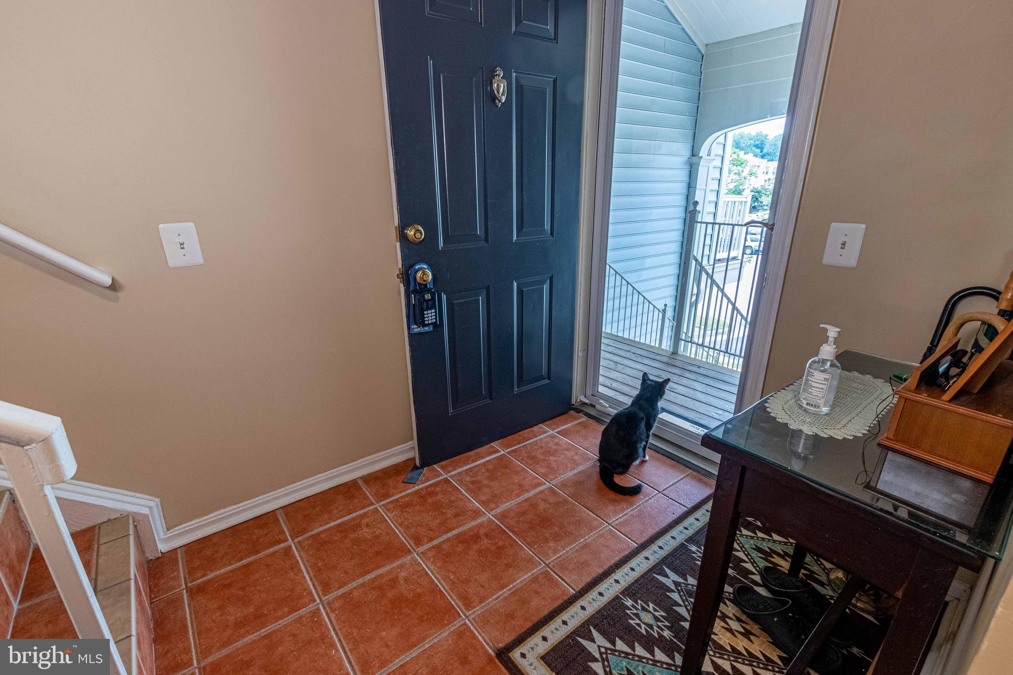 GUNSTON CORNER - Residential