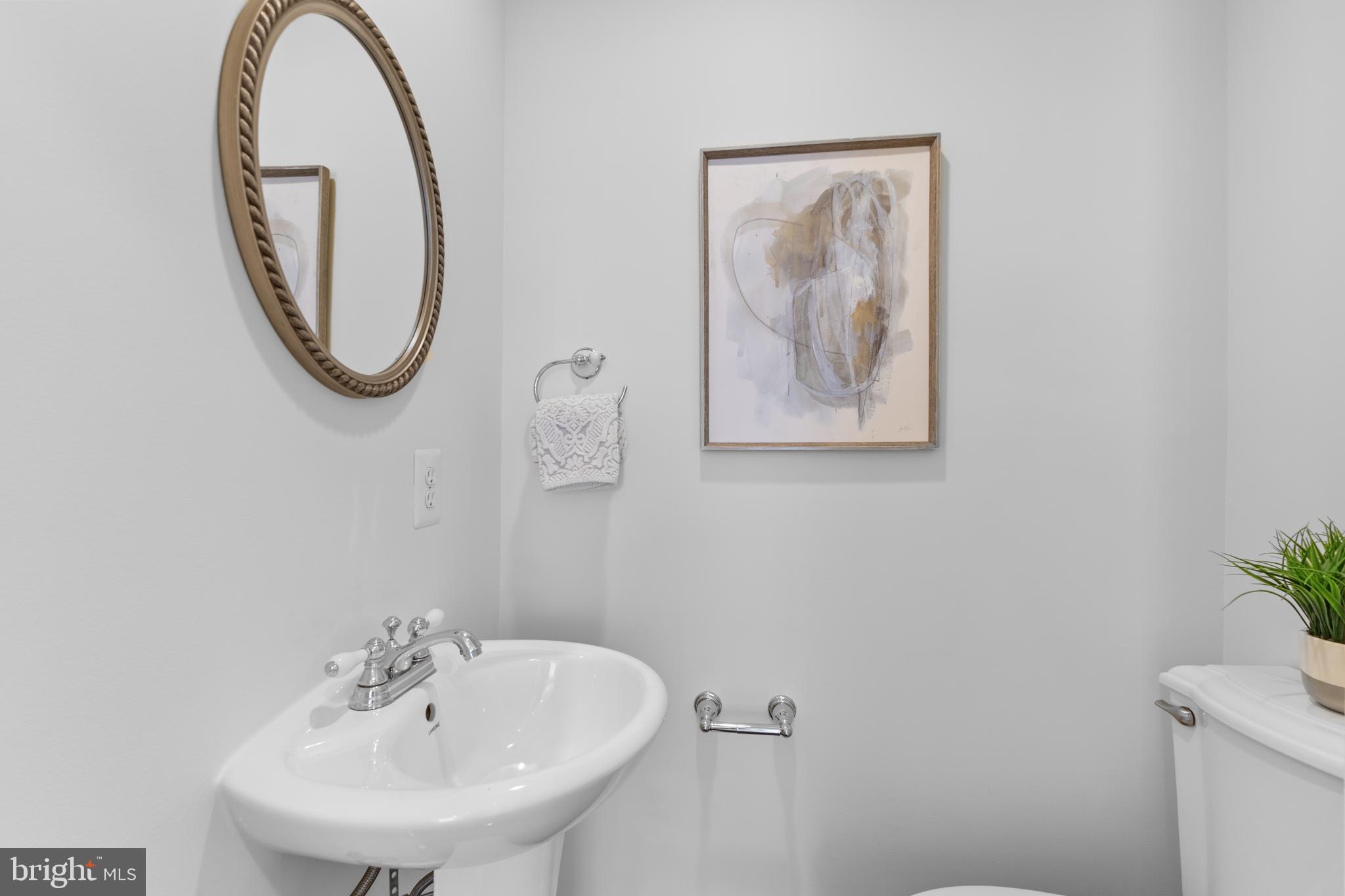 150 RHODE ISLAND AVENUE NW 102